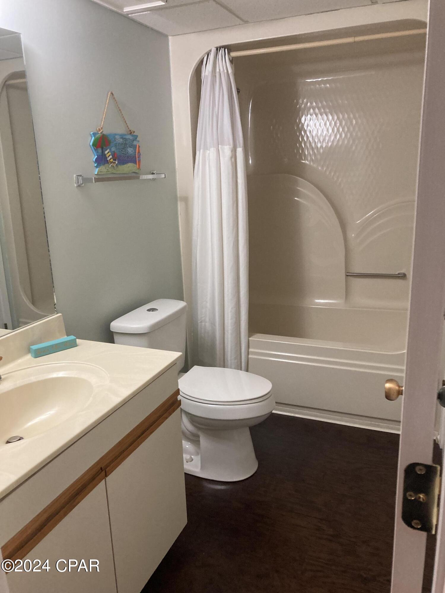 Edgewater Golf Villas 1 - Residential