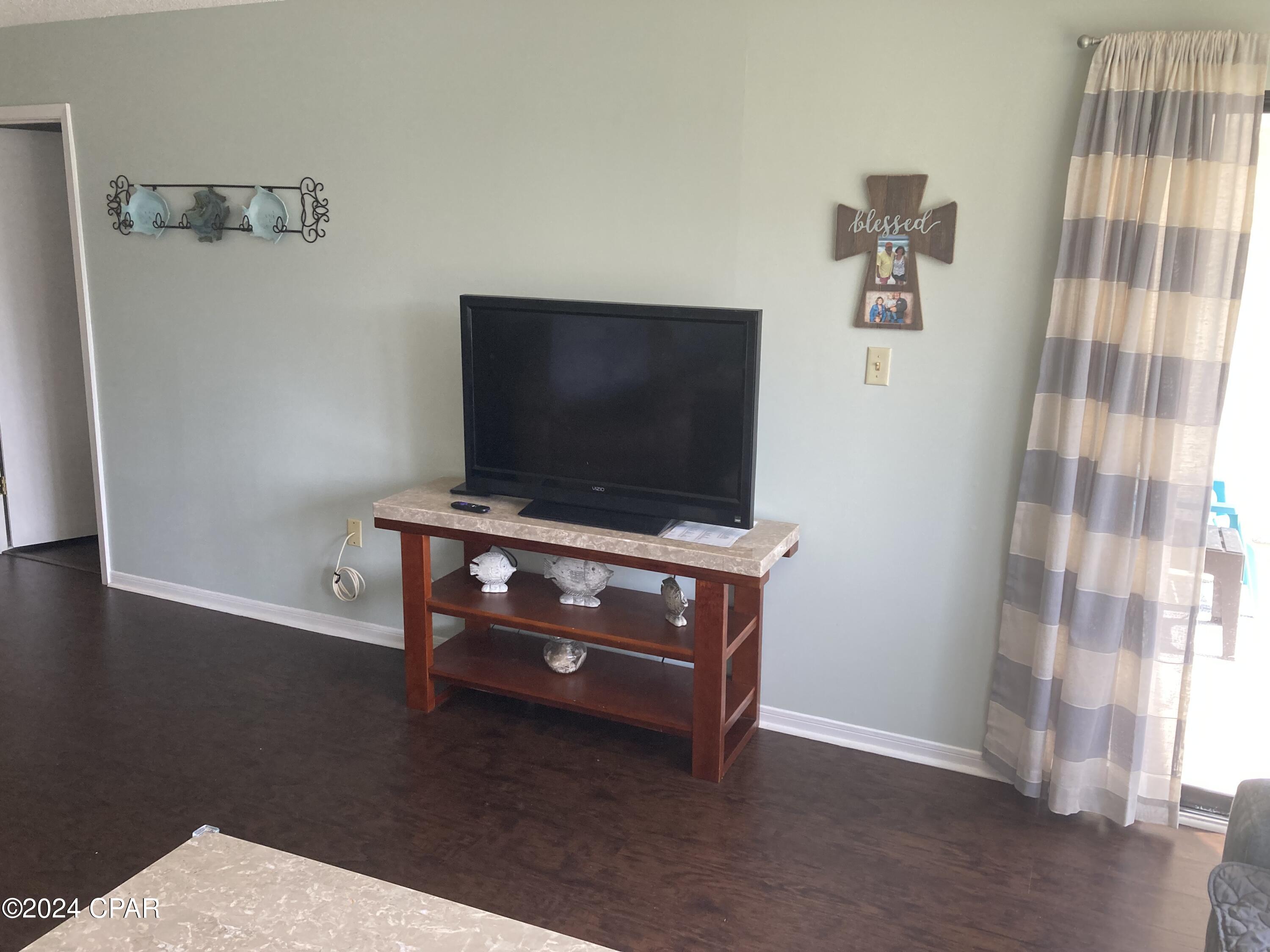 Edgewater Golf Villas 1 - Residential