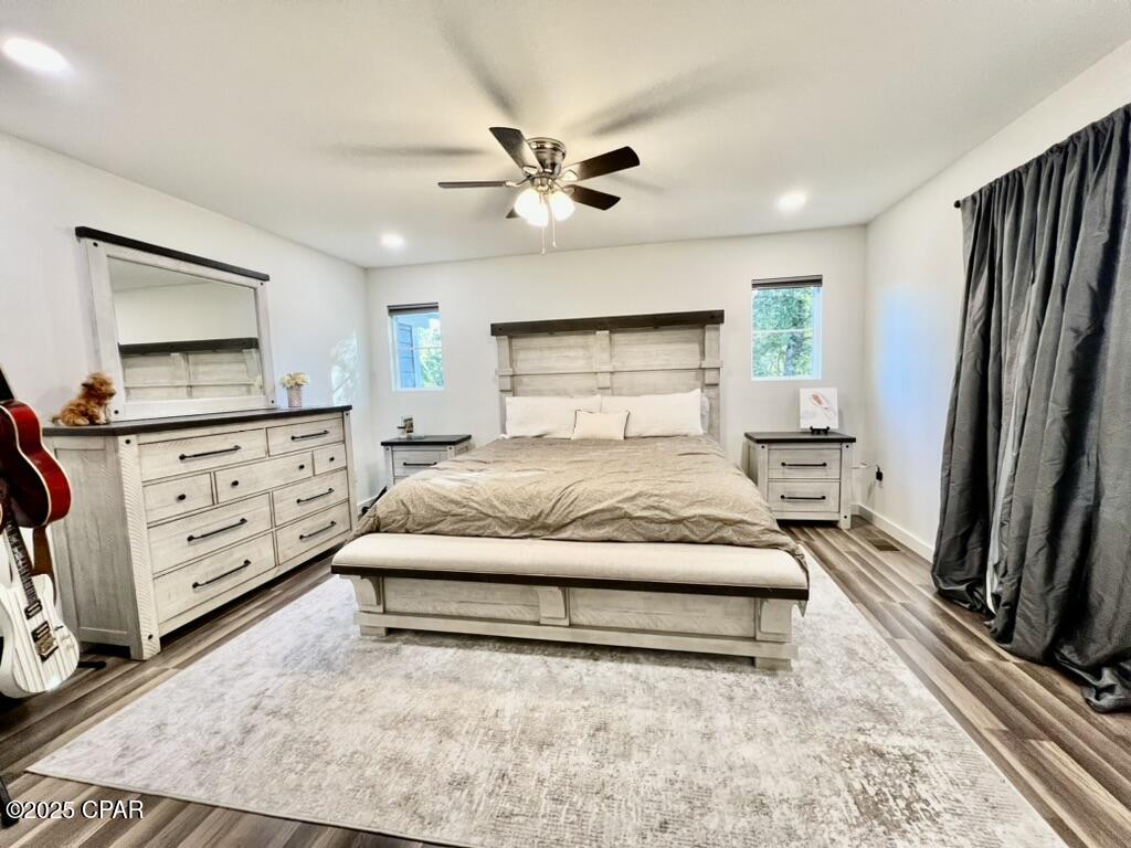 Oakwood Lakes - Residential