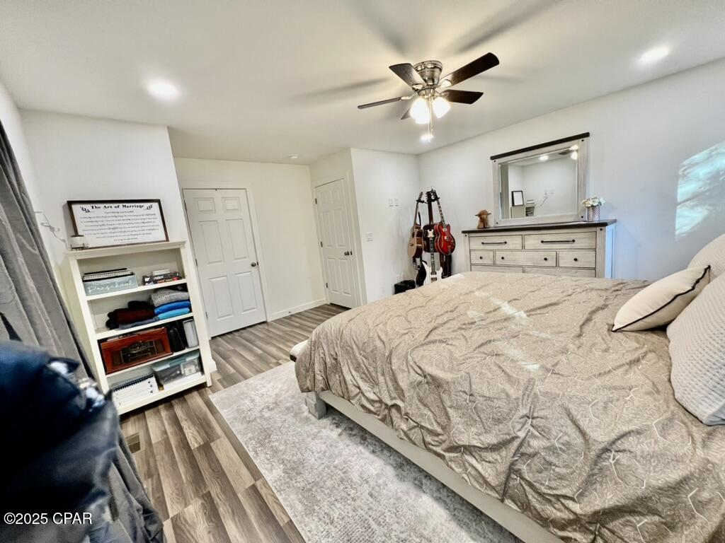 Oakwood Lakes - Residential