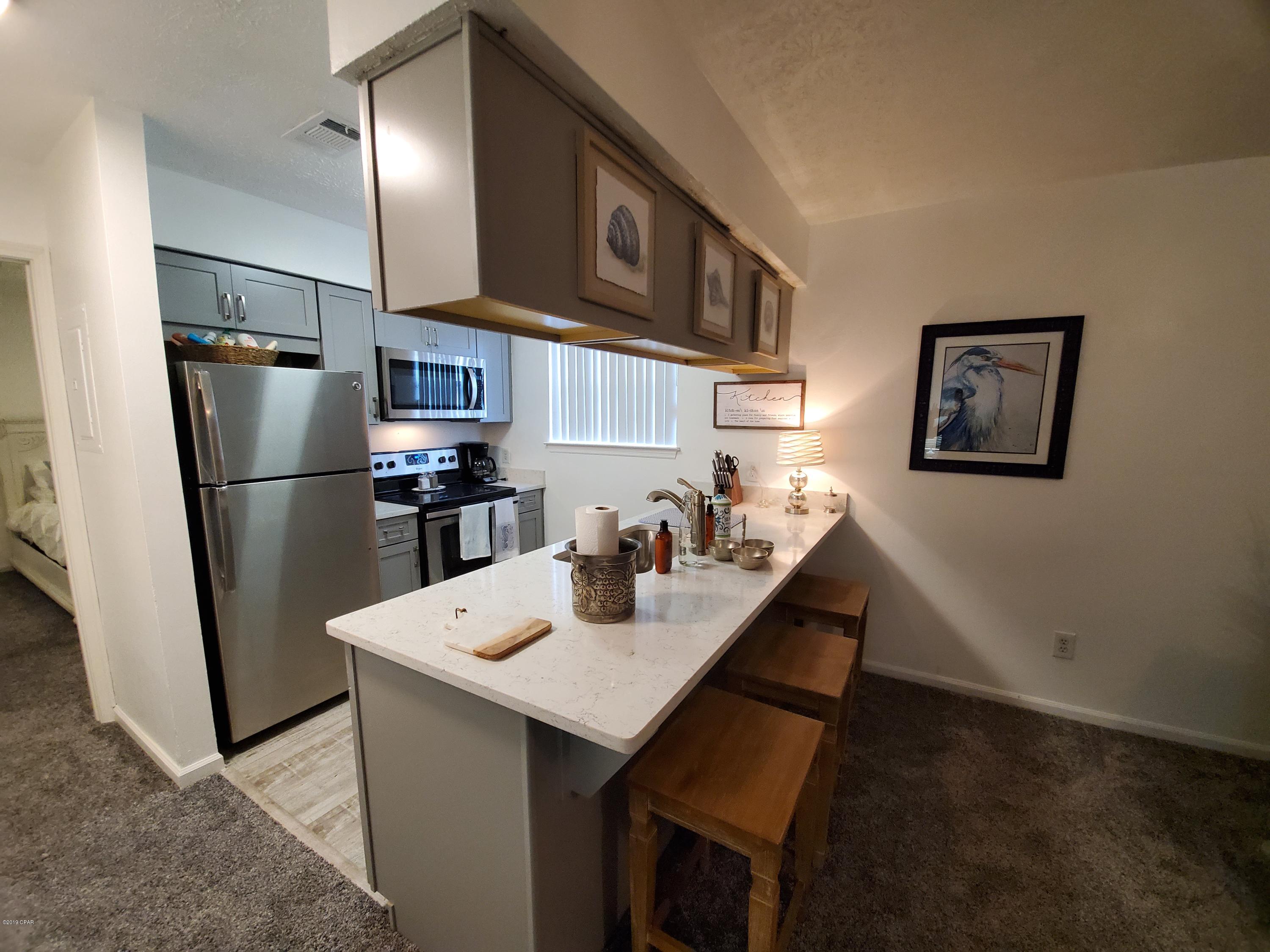 Greenwood Estates 5 - Residential Lease