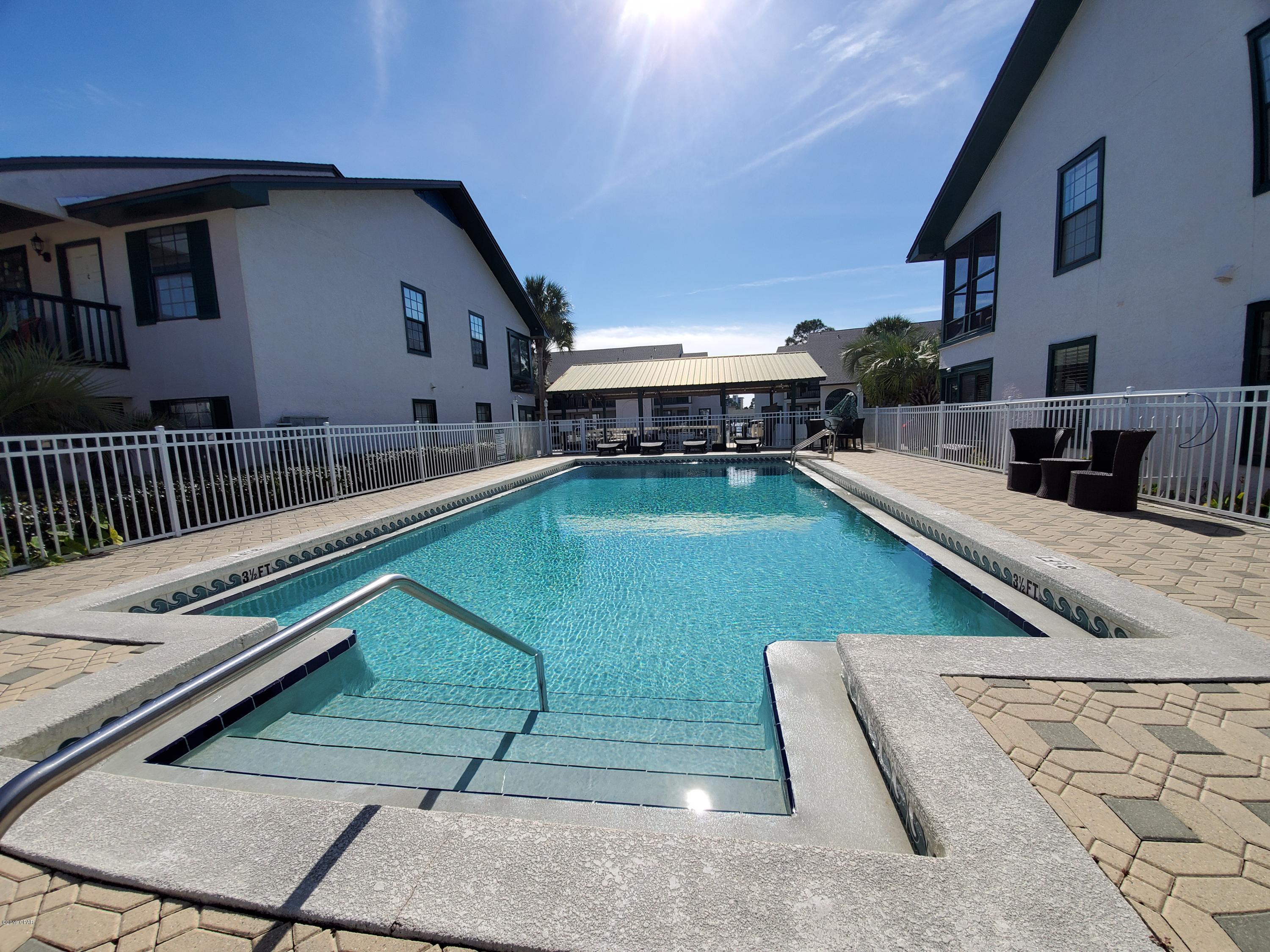 Greenwood Estates 5 - Residential Lease