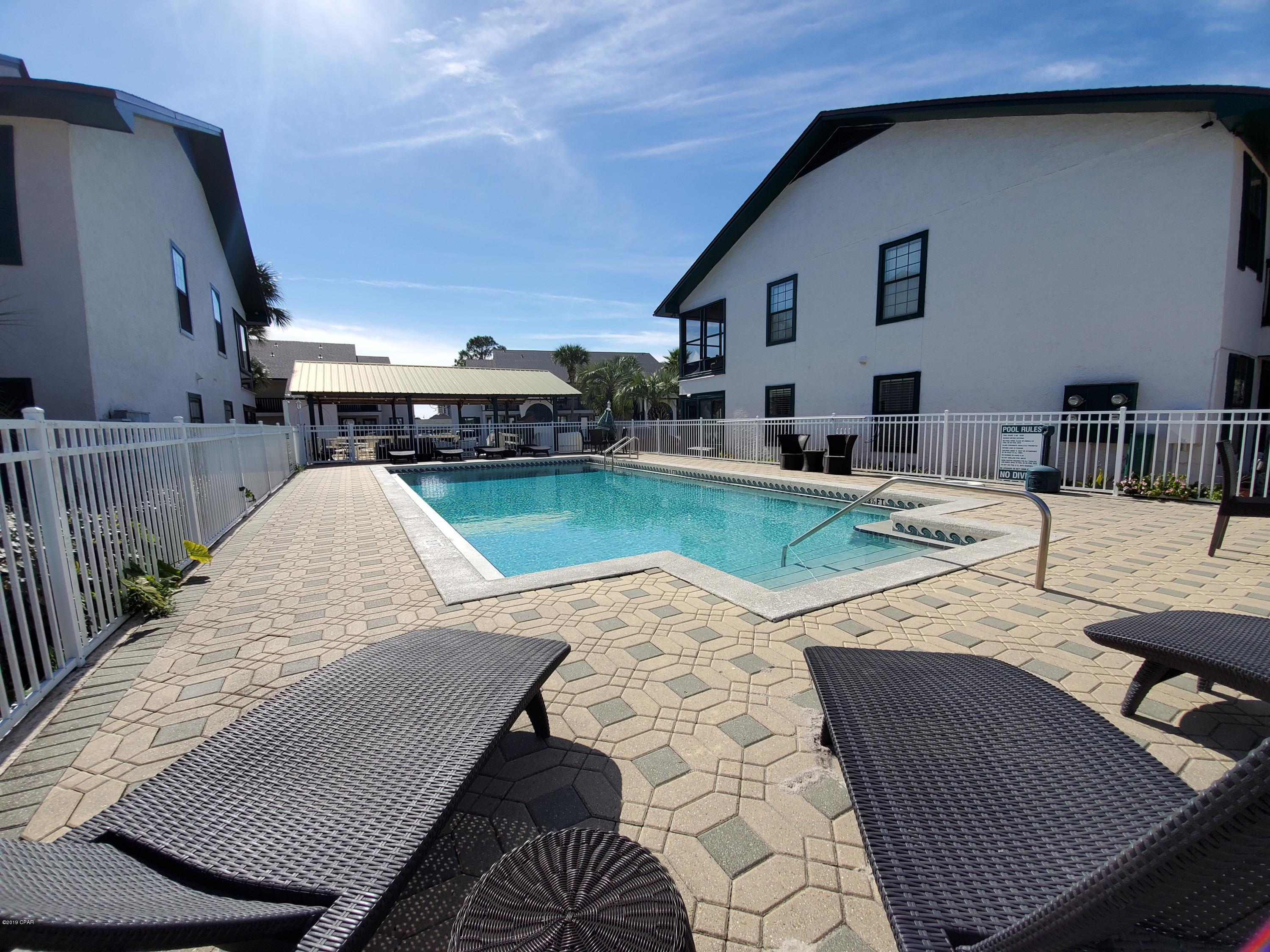 Greenwood Estates 5 - Residential Lease