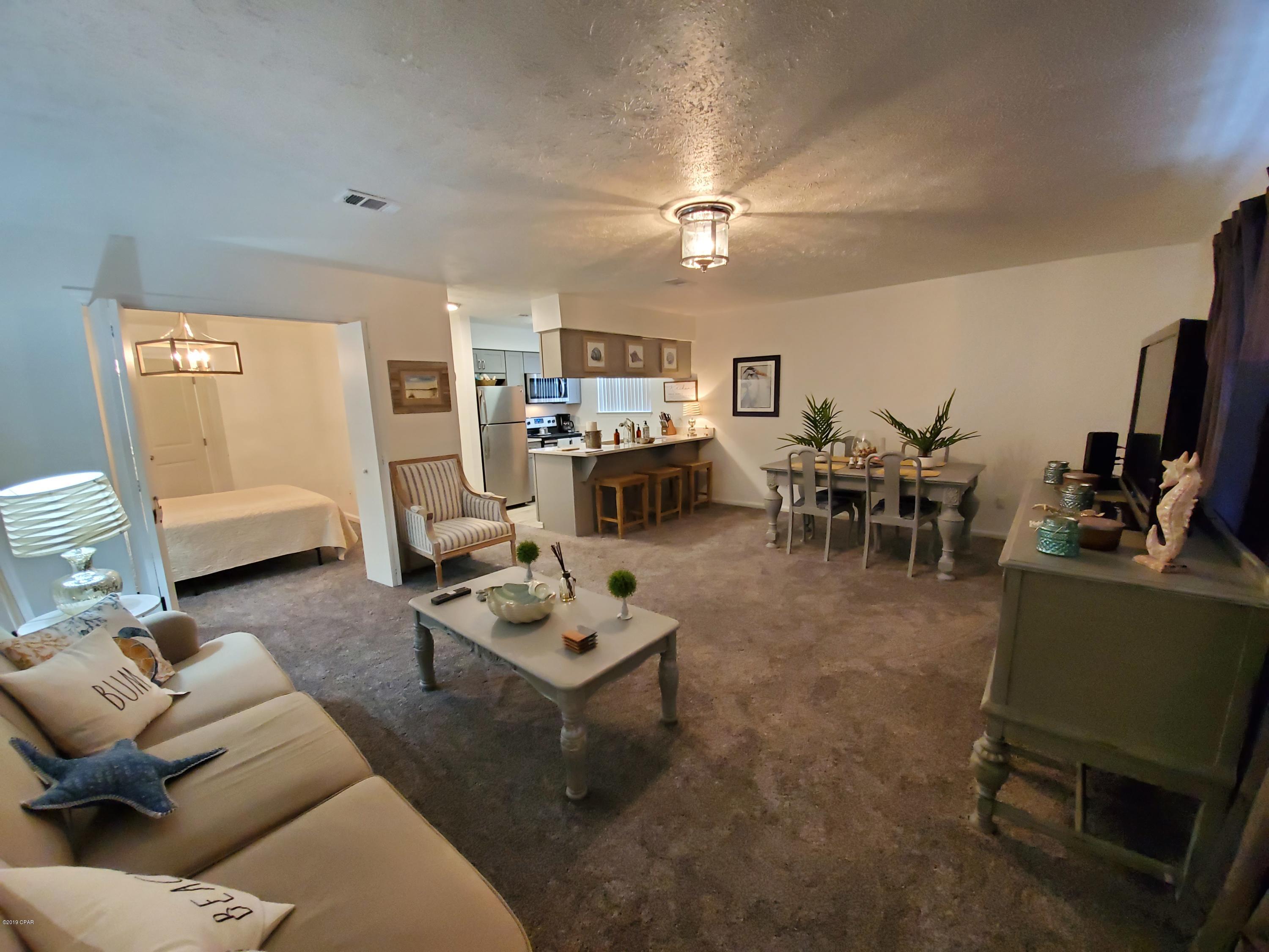 Greenwood Estates 5 - Residential Lease