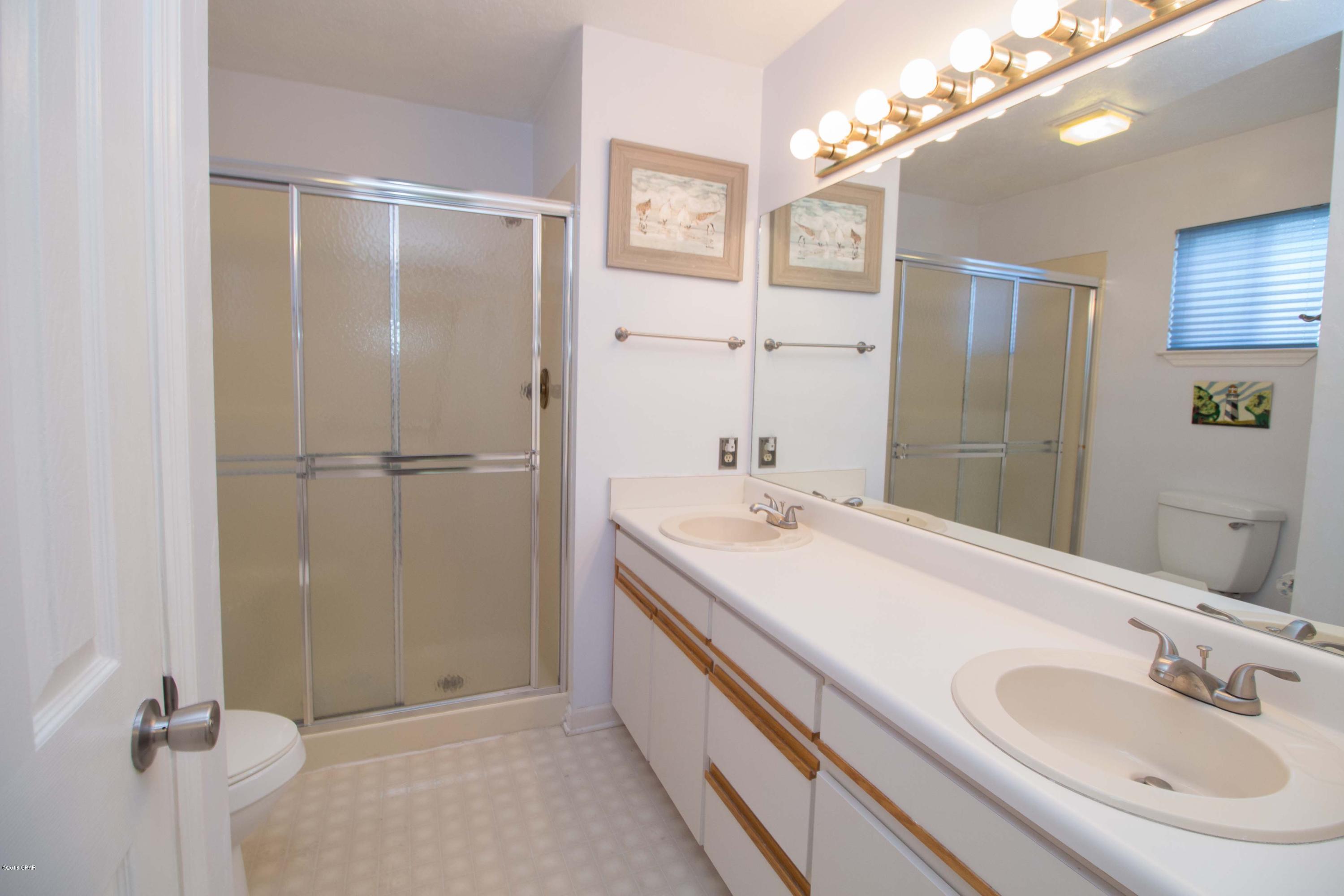 Venture Out Travel Trail - Residential