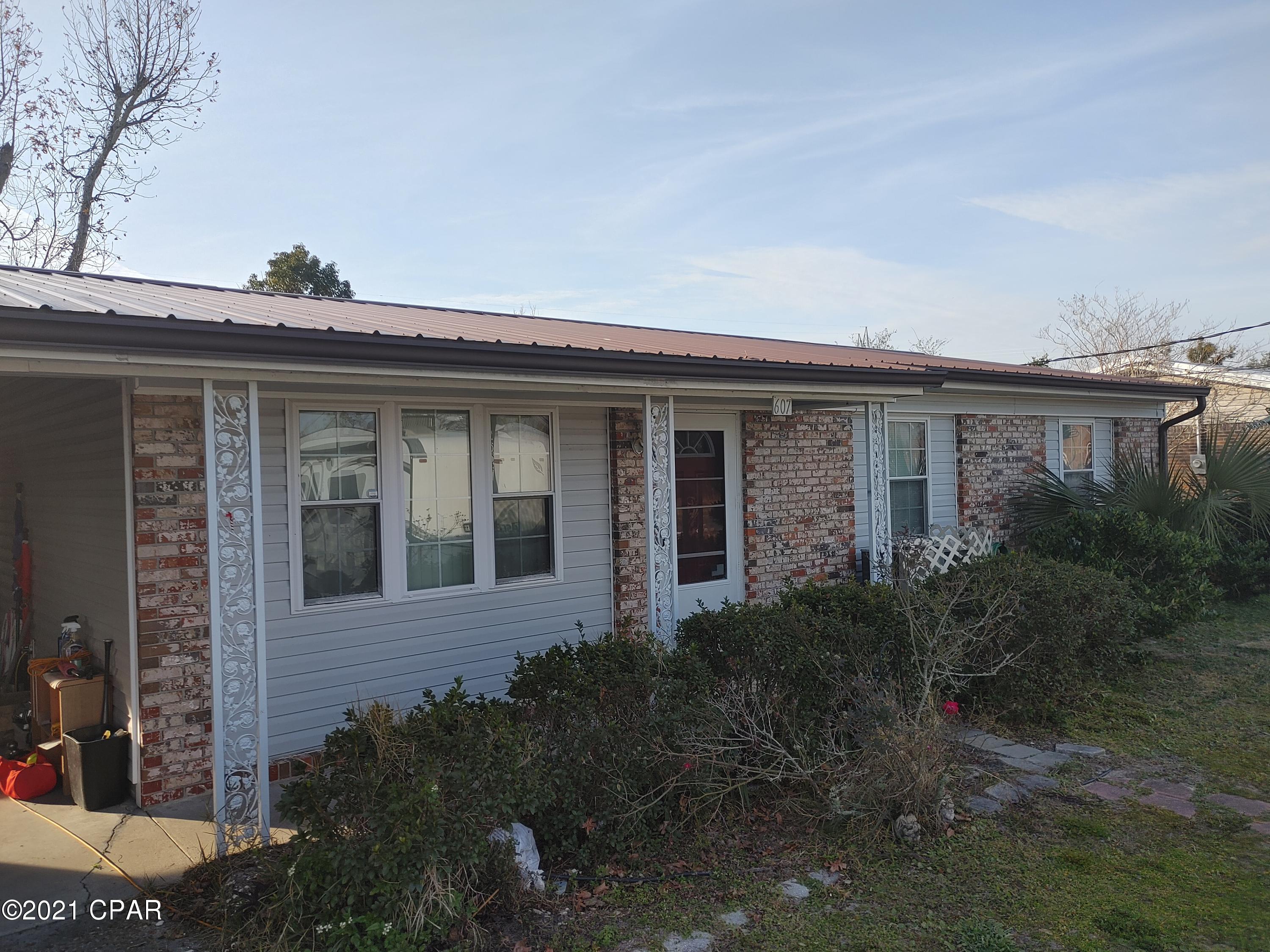 [No Recorded Subdiv] - Residential