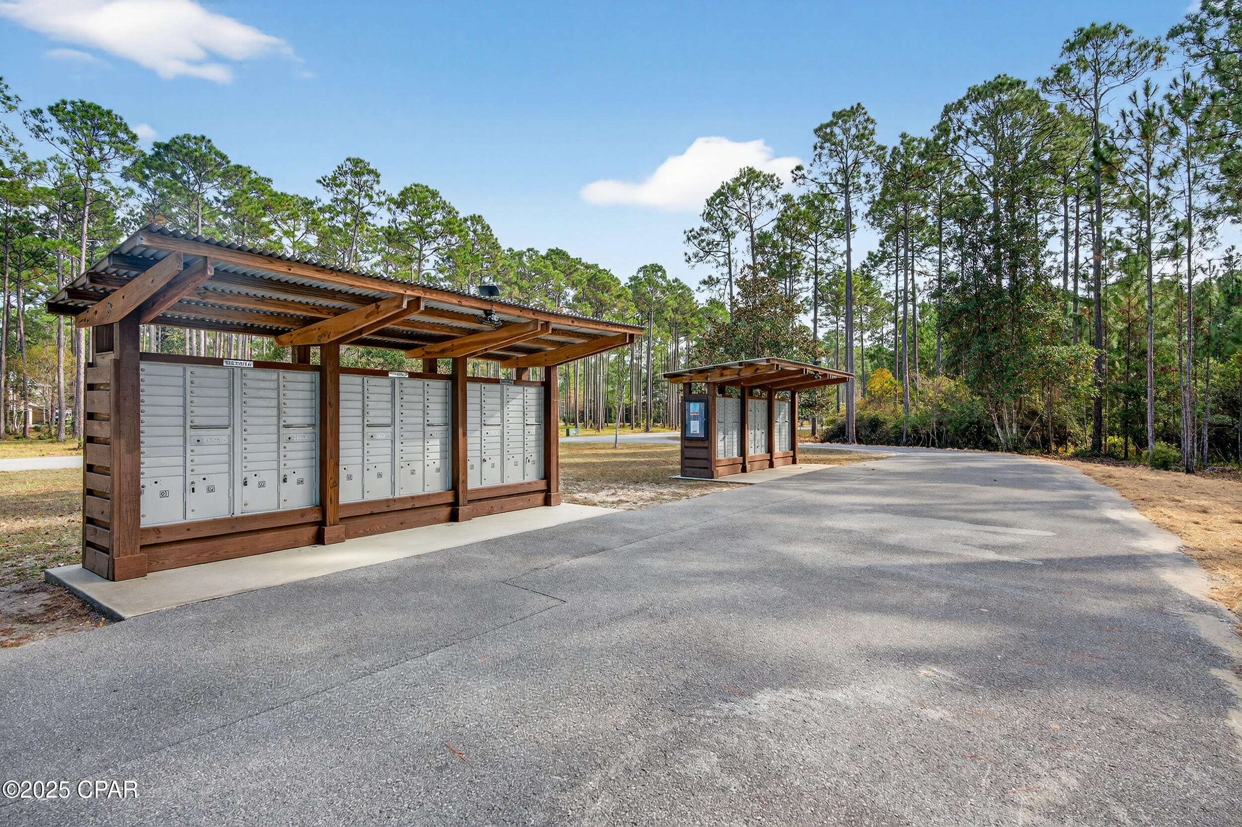 Rivercamps On Crooked Creek - Residential