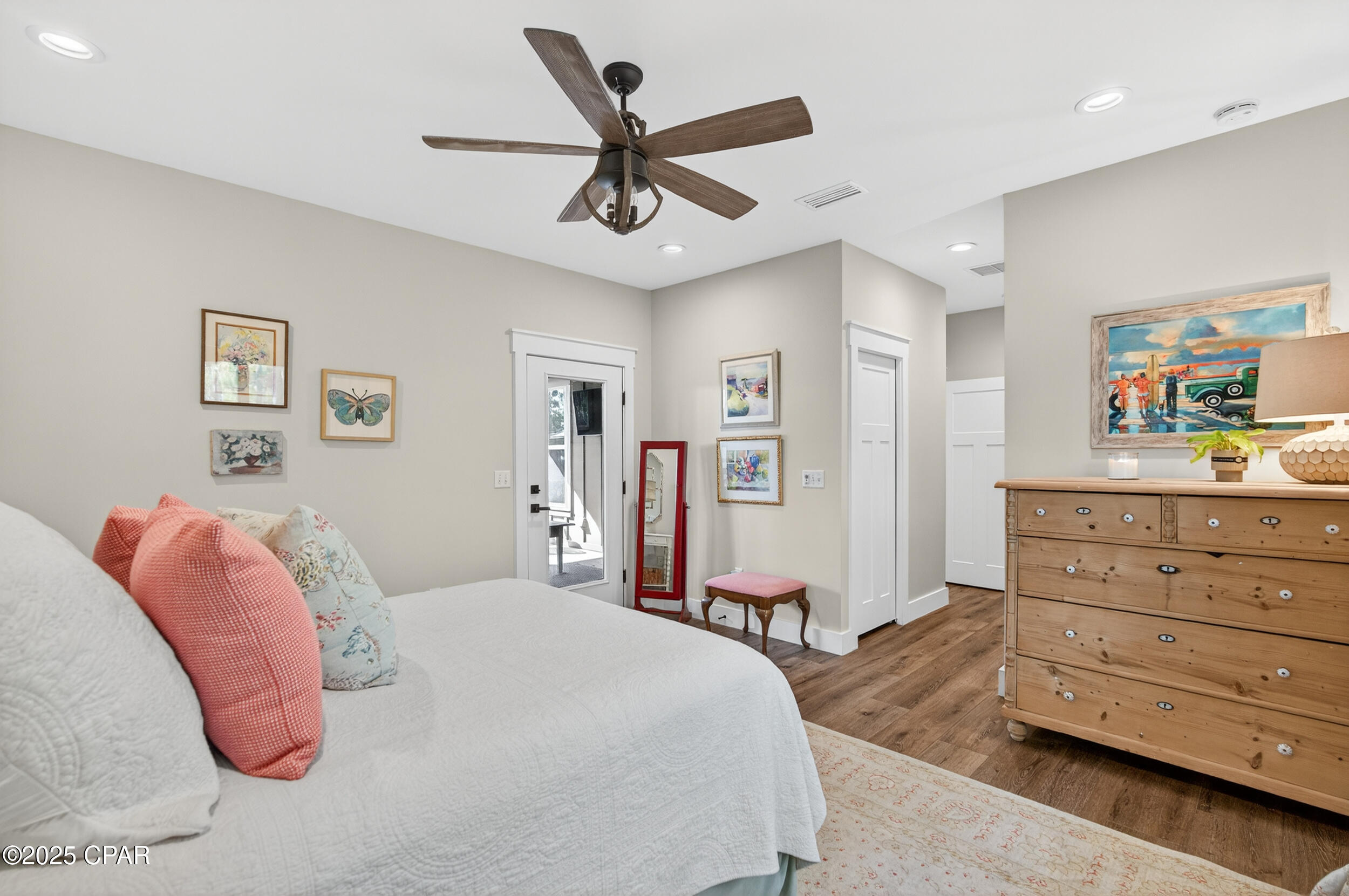 Rivercamps On Crooked Creek - Residential