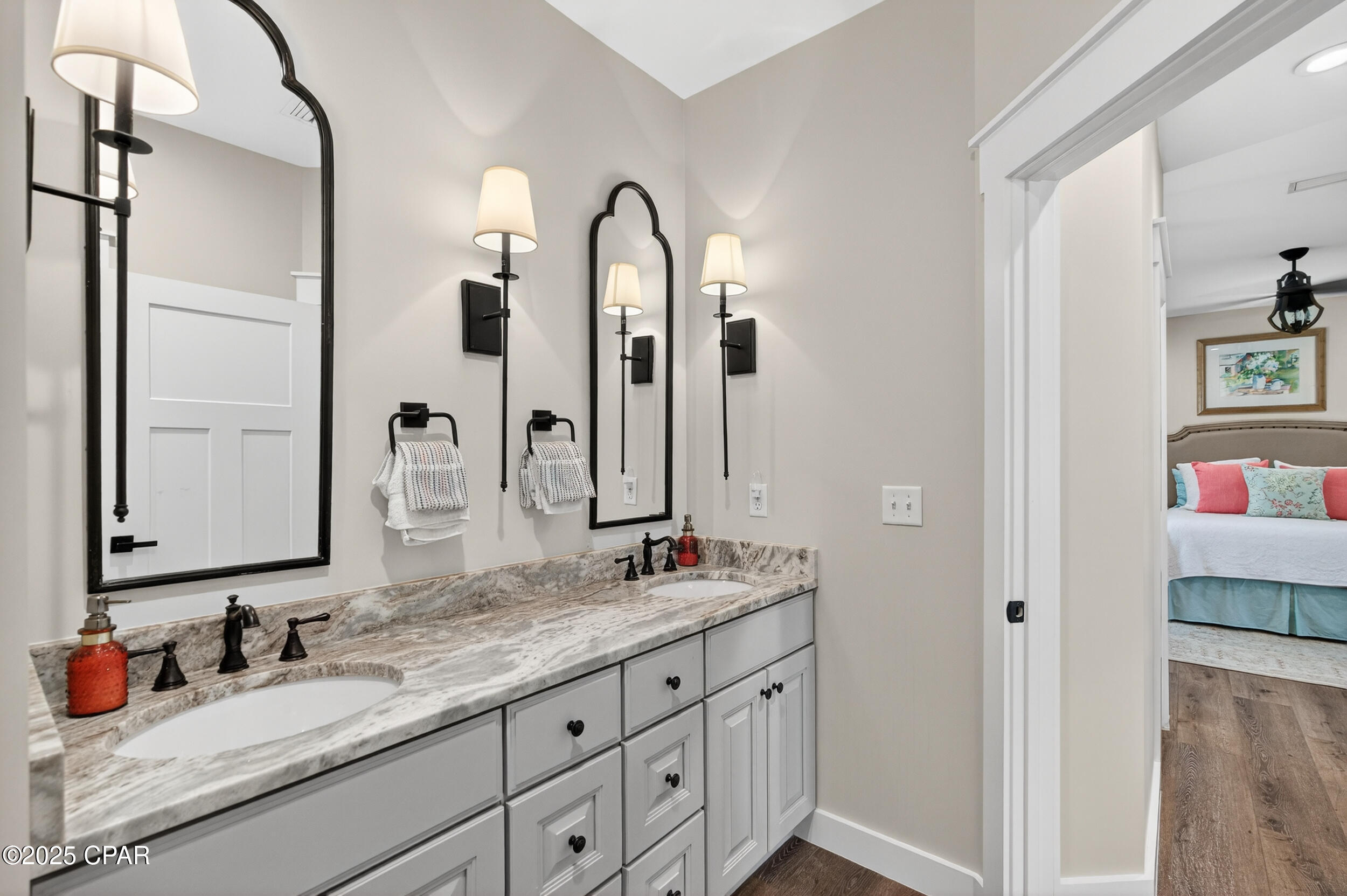 Rivercamps On Crooked Creek - Residential