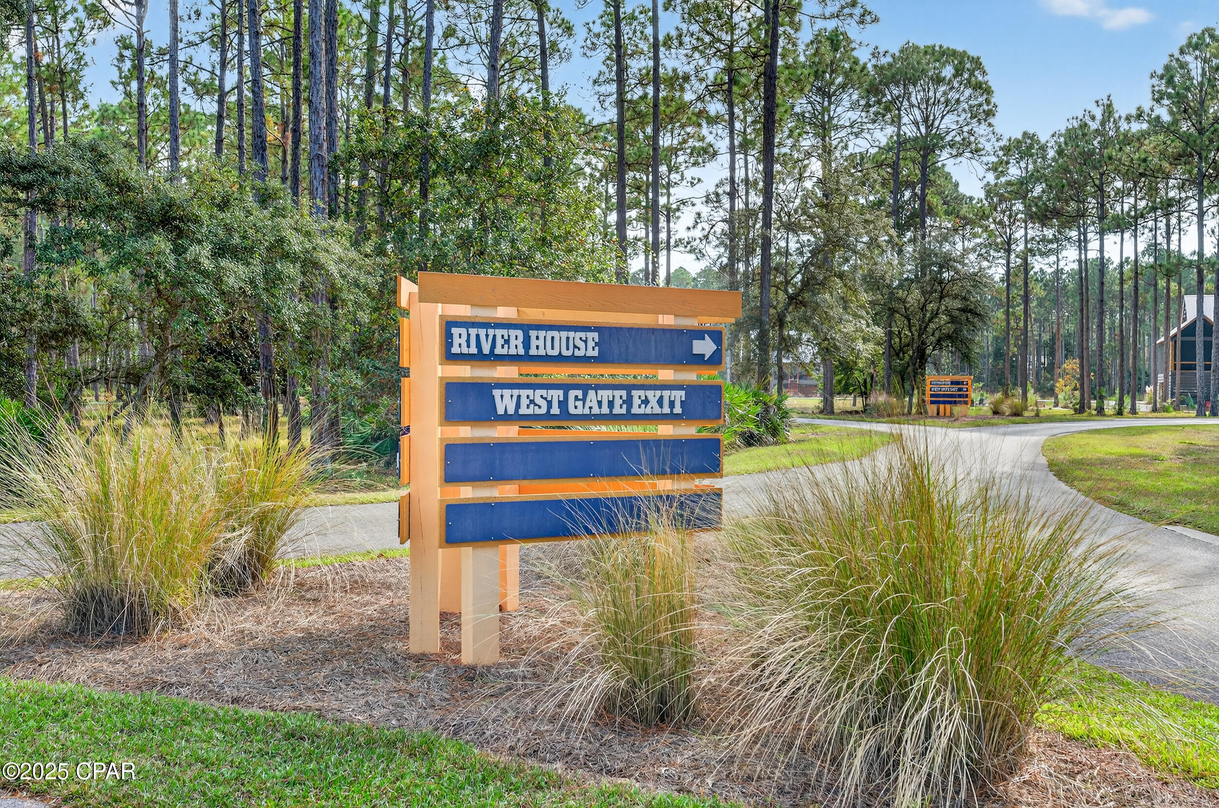 Rivercamps On Crooked Creek - Residential