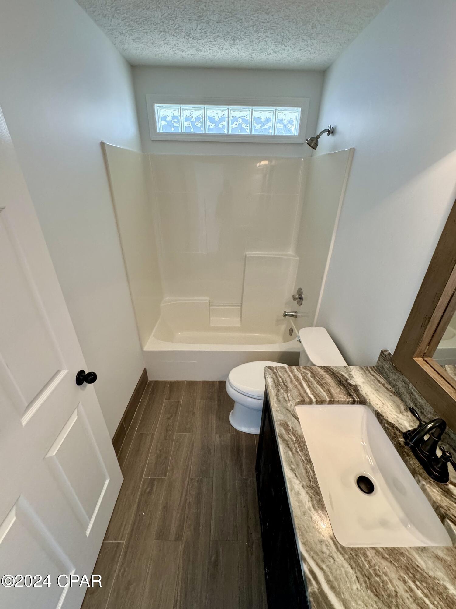 Emerald Lake Estates - Residential