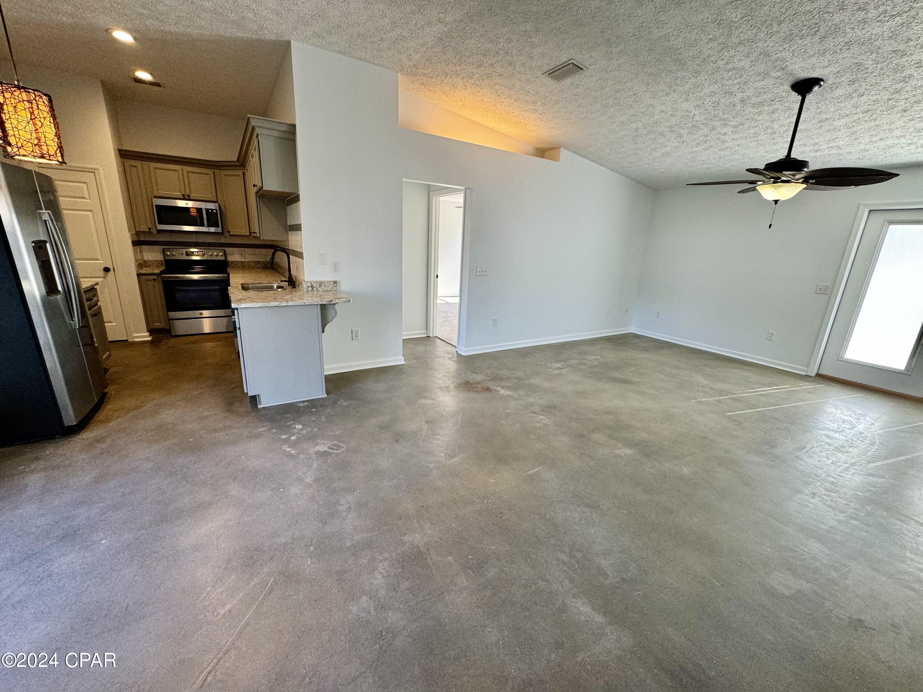 Emerald Lake Estates - Residential