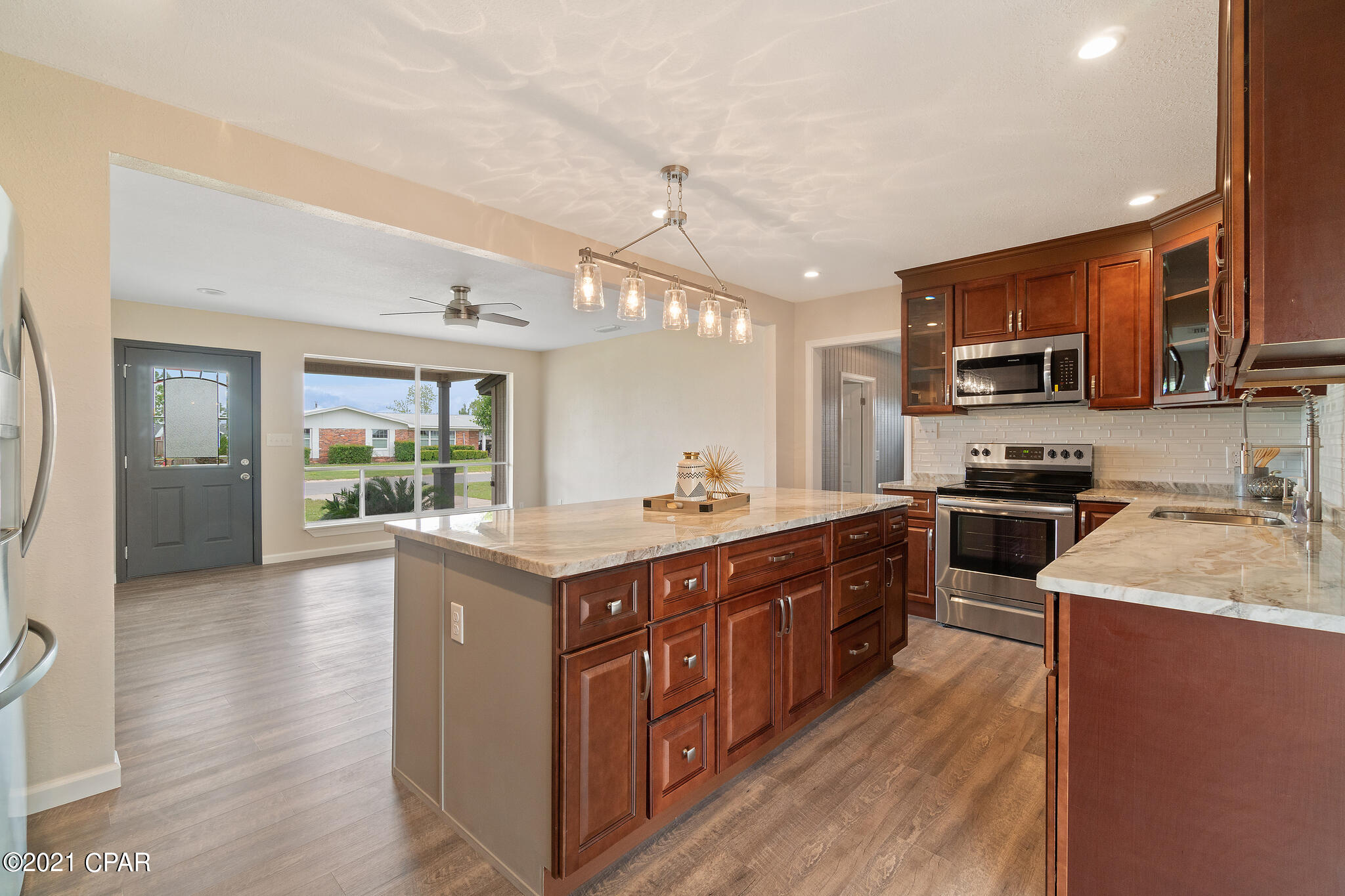 [No Recorded Subdiv] - Residential