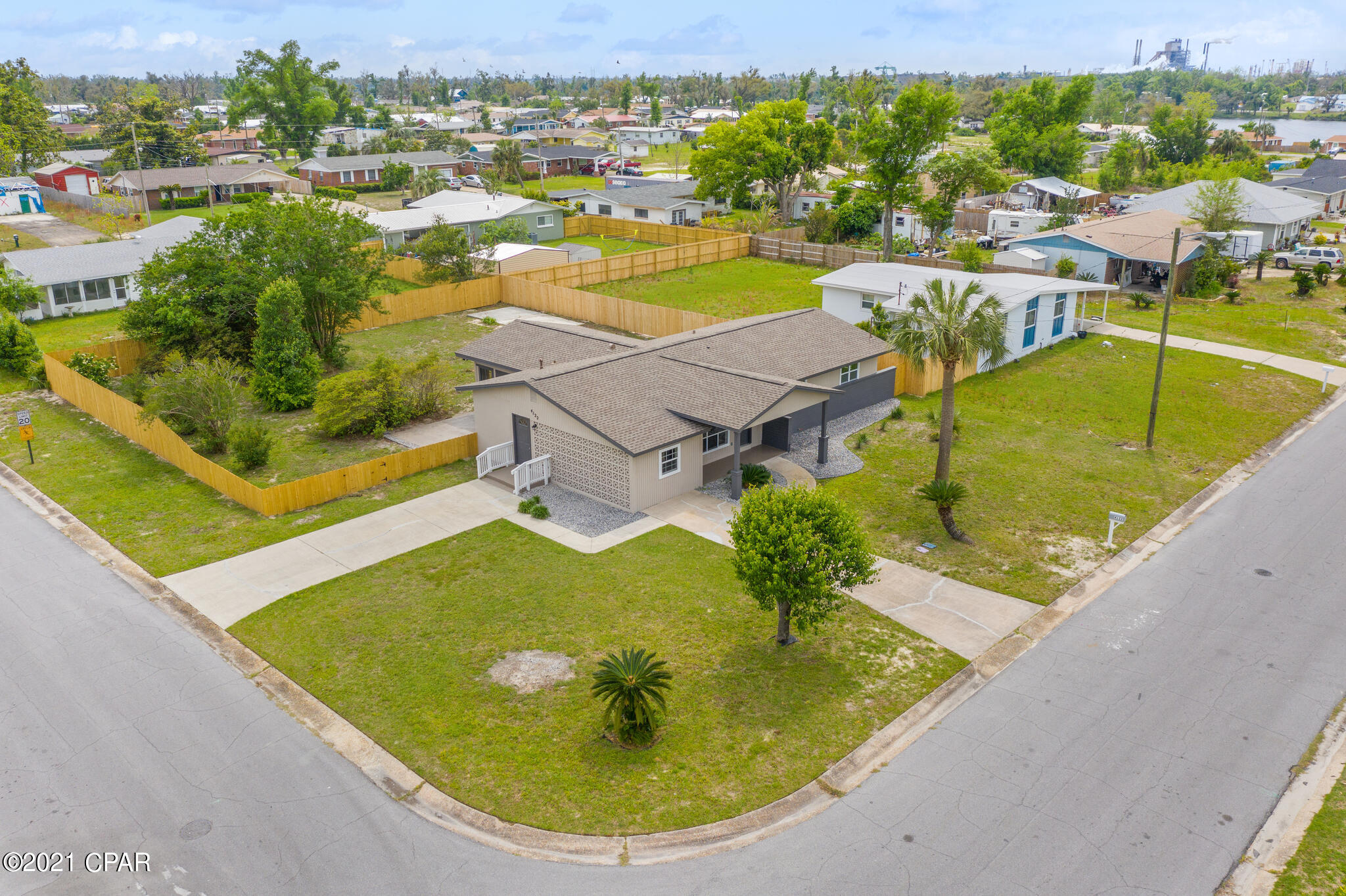 [No Recorded Subdiv] - Residential