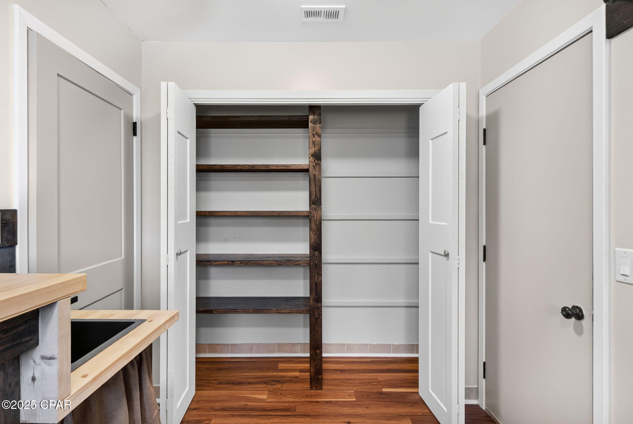 Lakewood Manor U-1 Rep - Residential