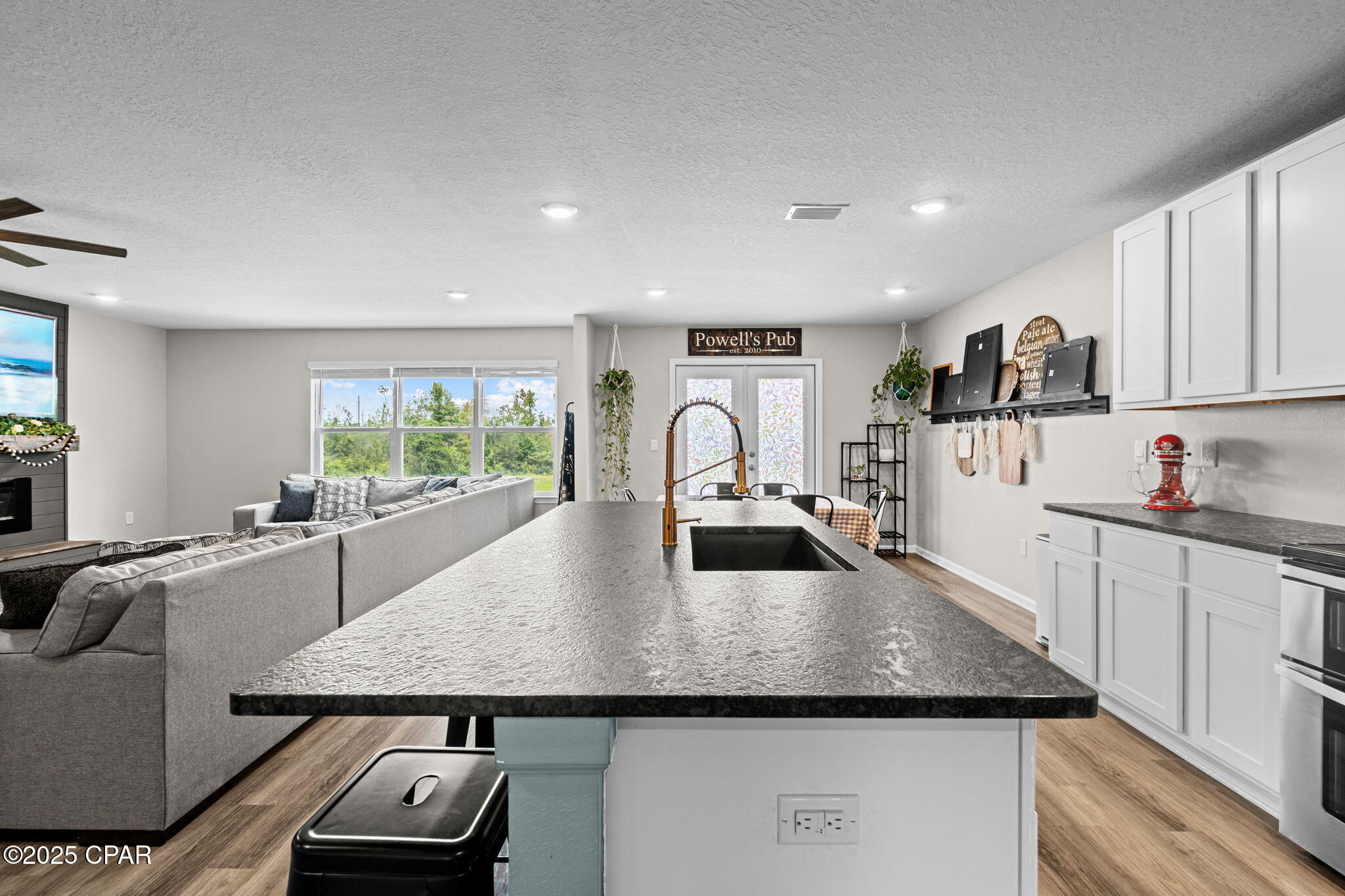 Mars Hill - Residential