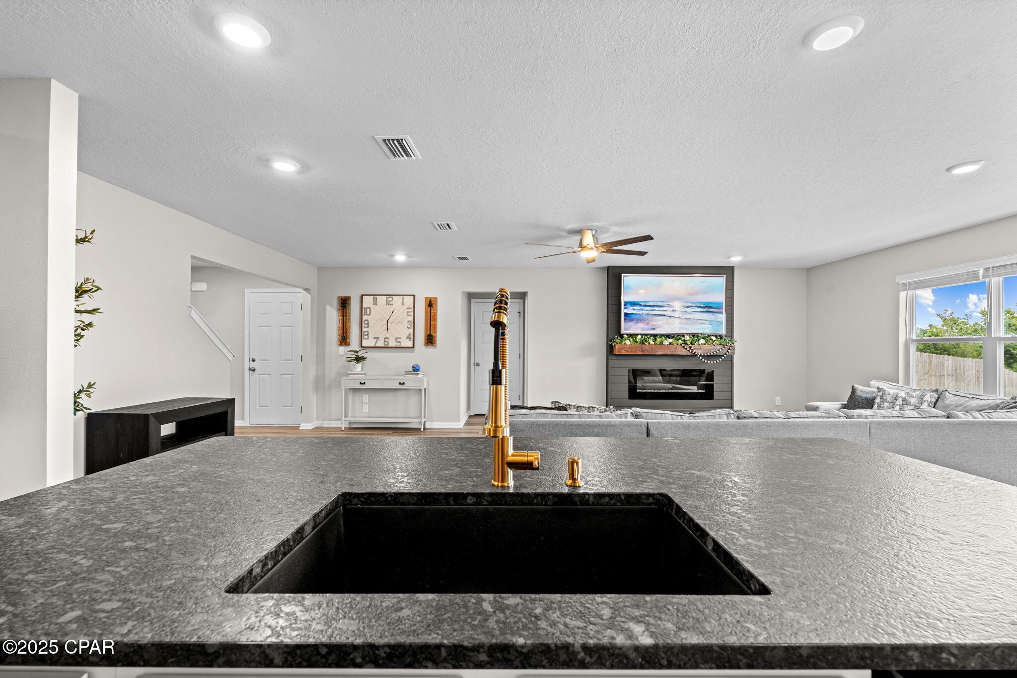 Mars Hill - Residential