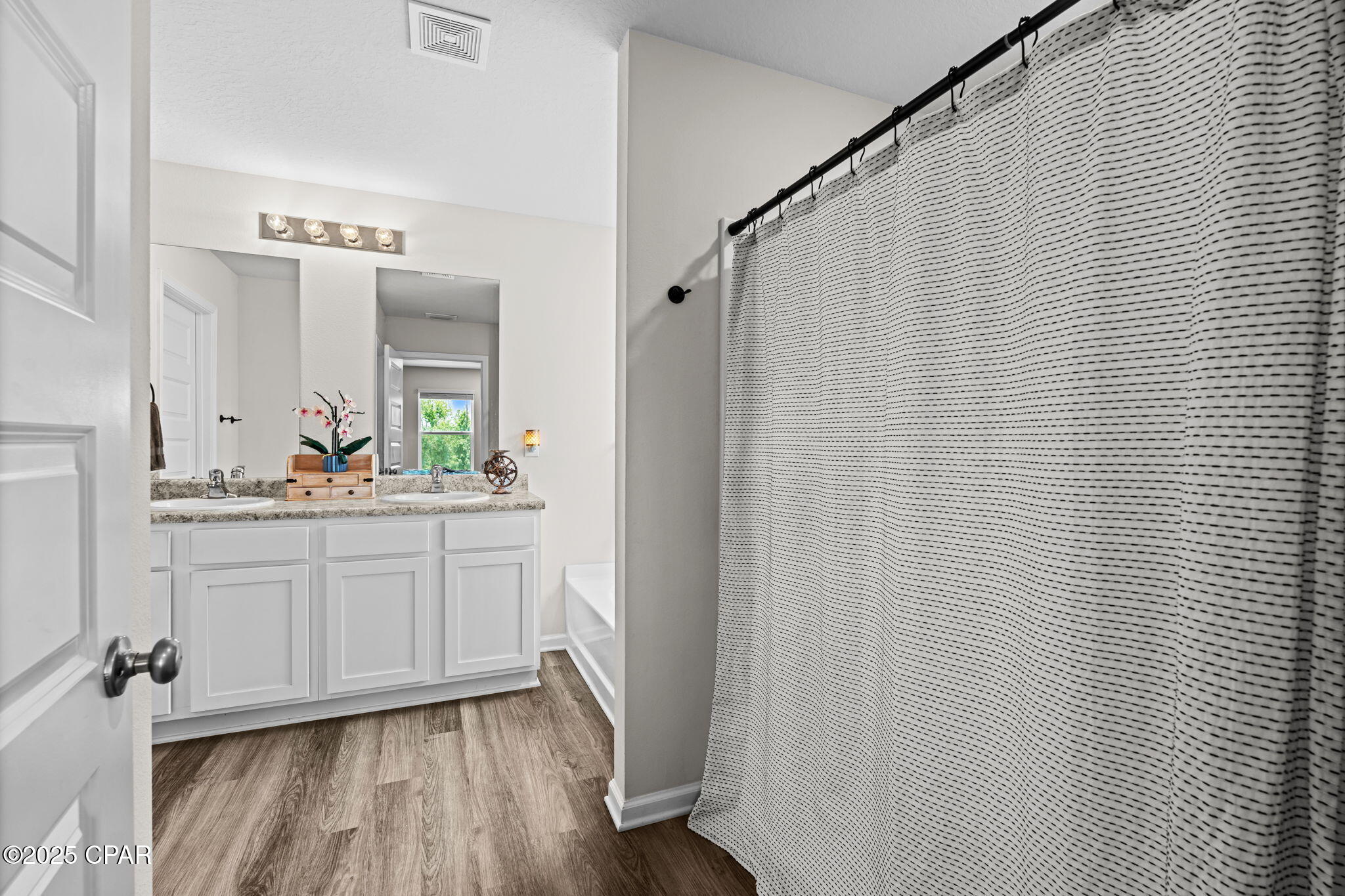 Mars Hill - Residential