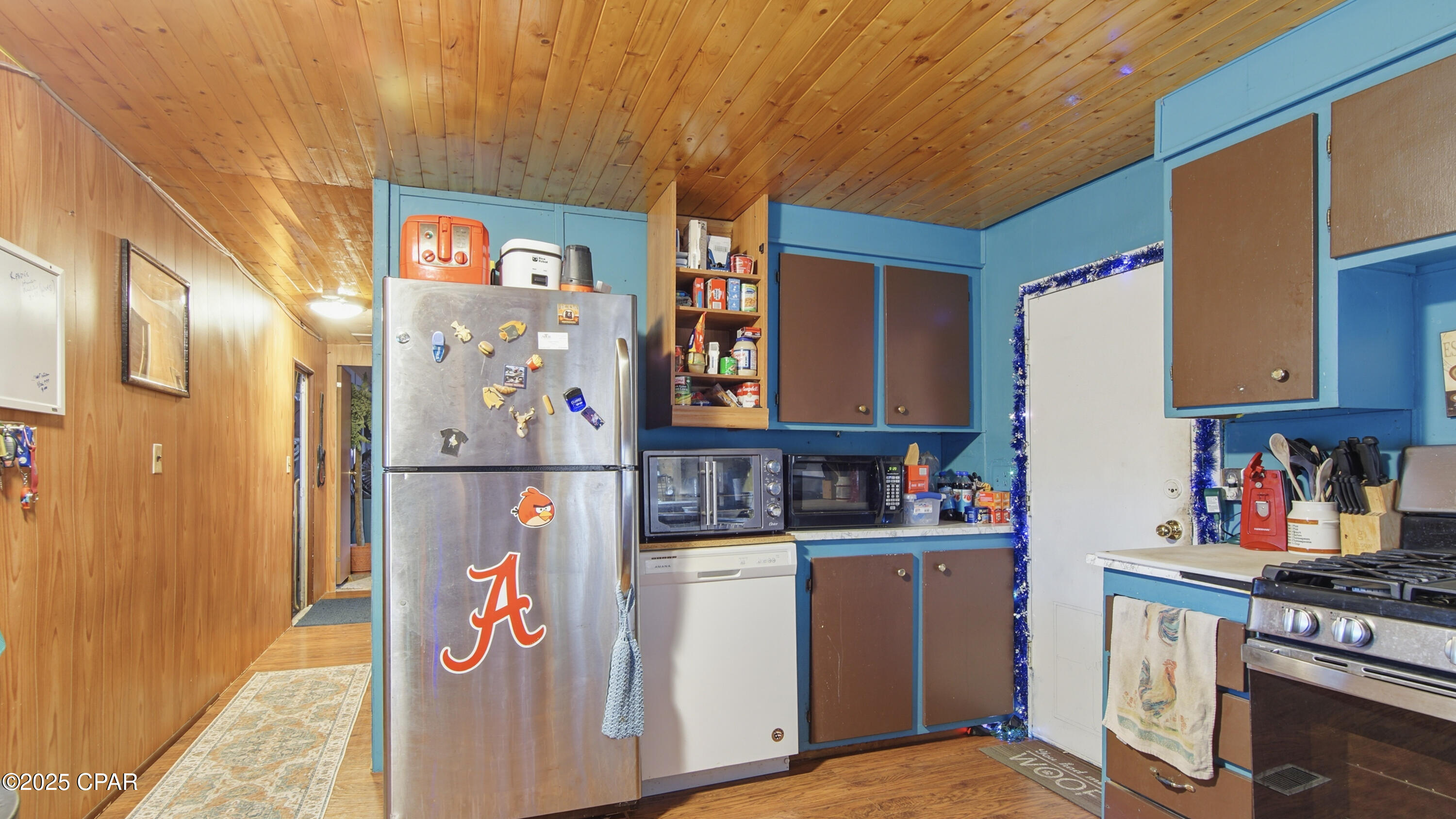 Pinecrest - Residential