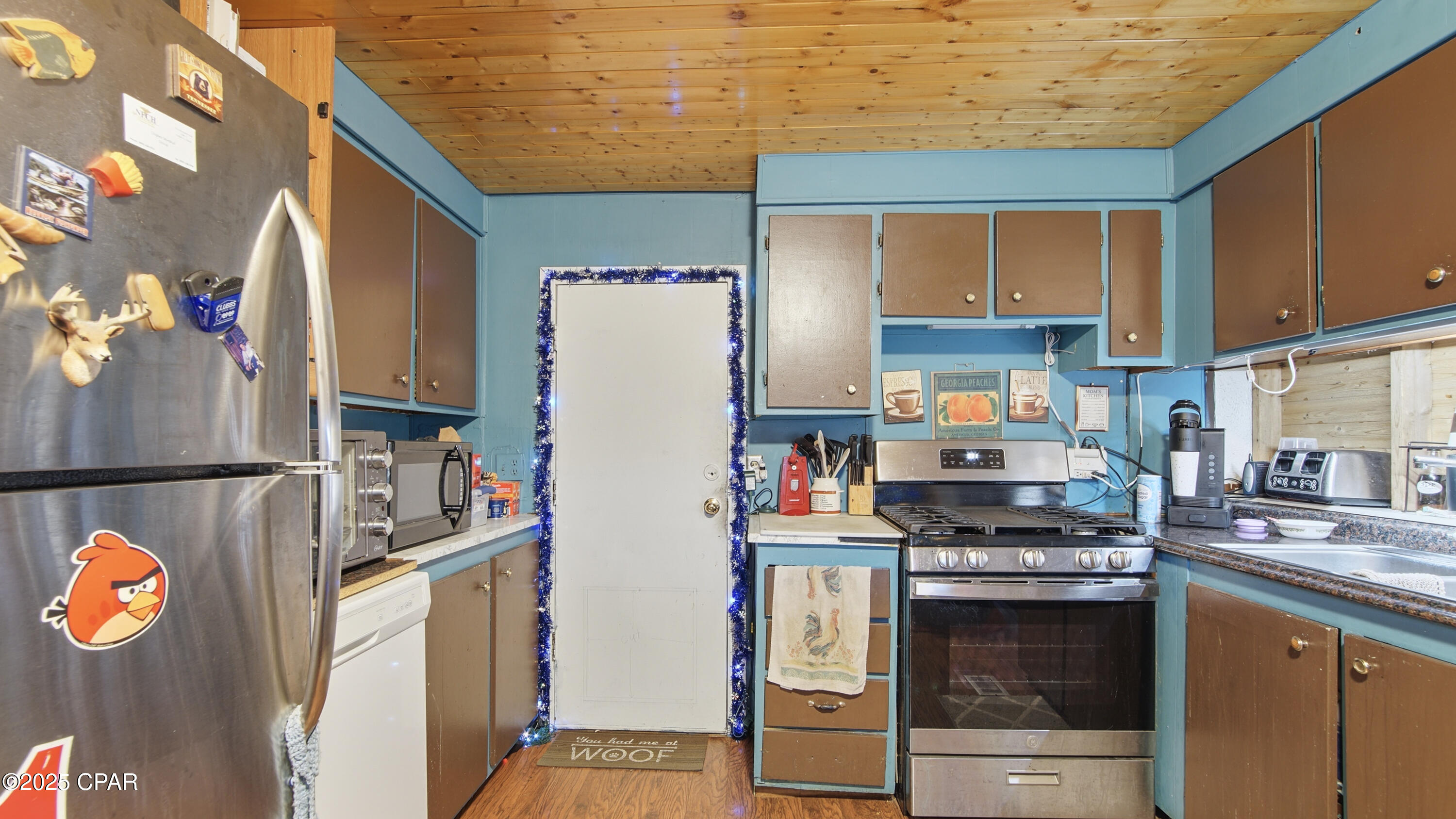 Pinecrest - Residential