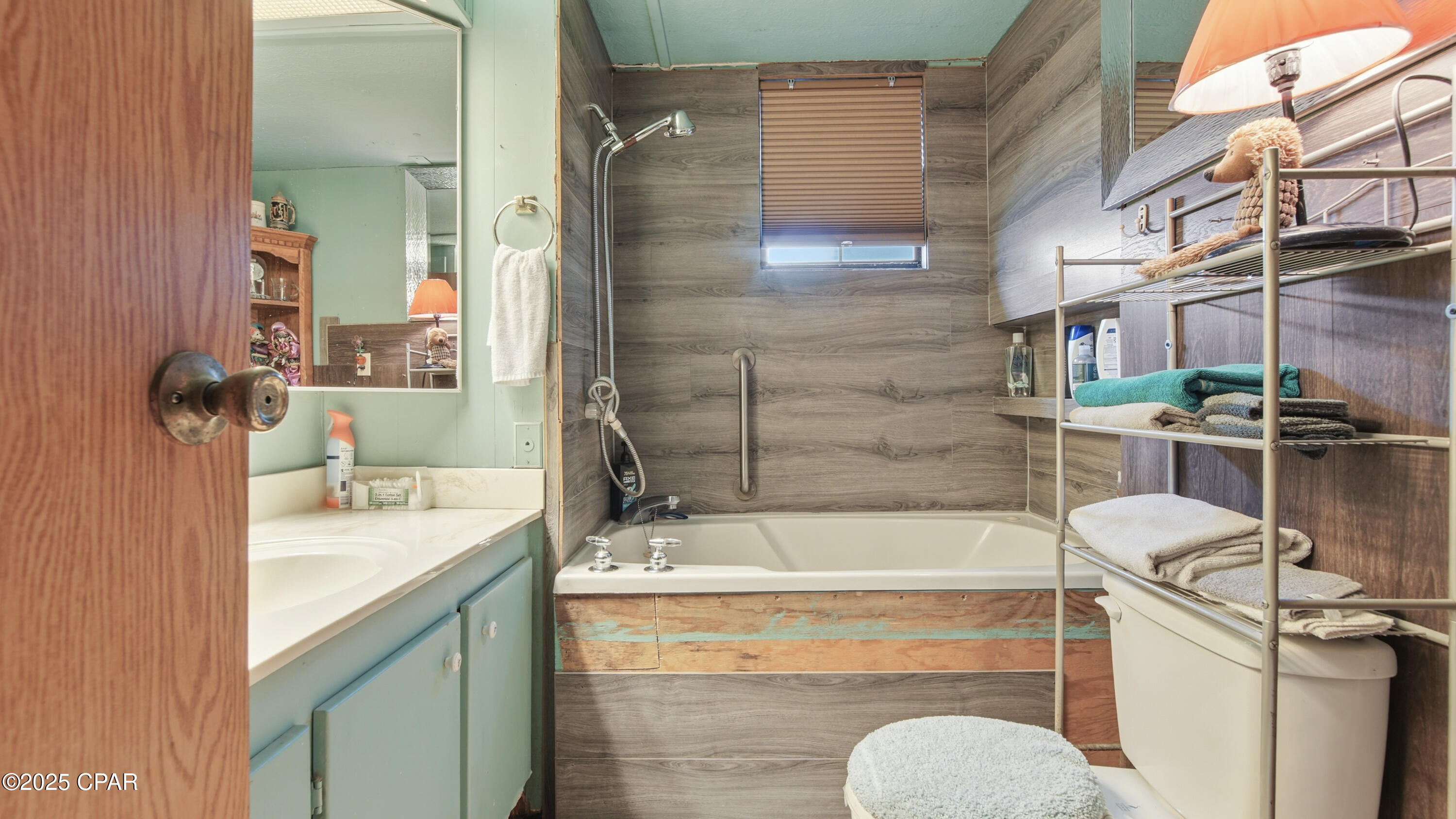 Pinecrest - Residential