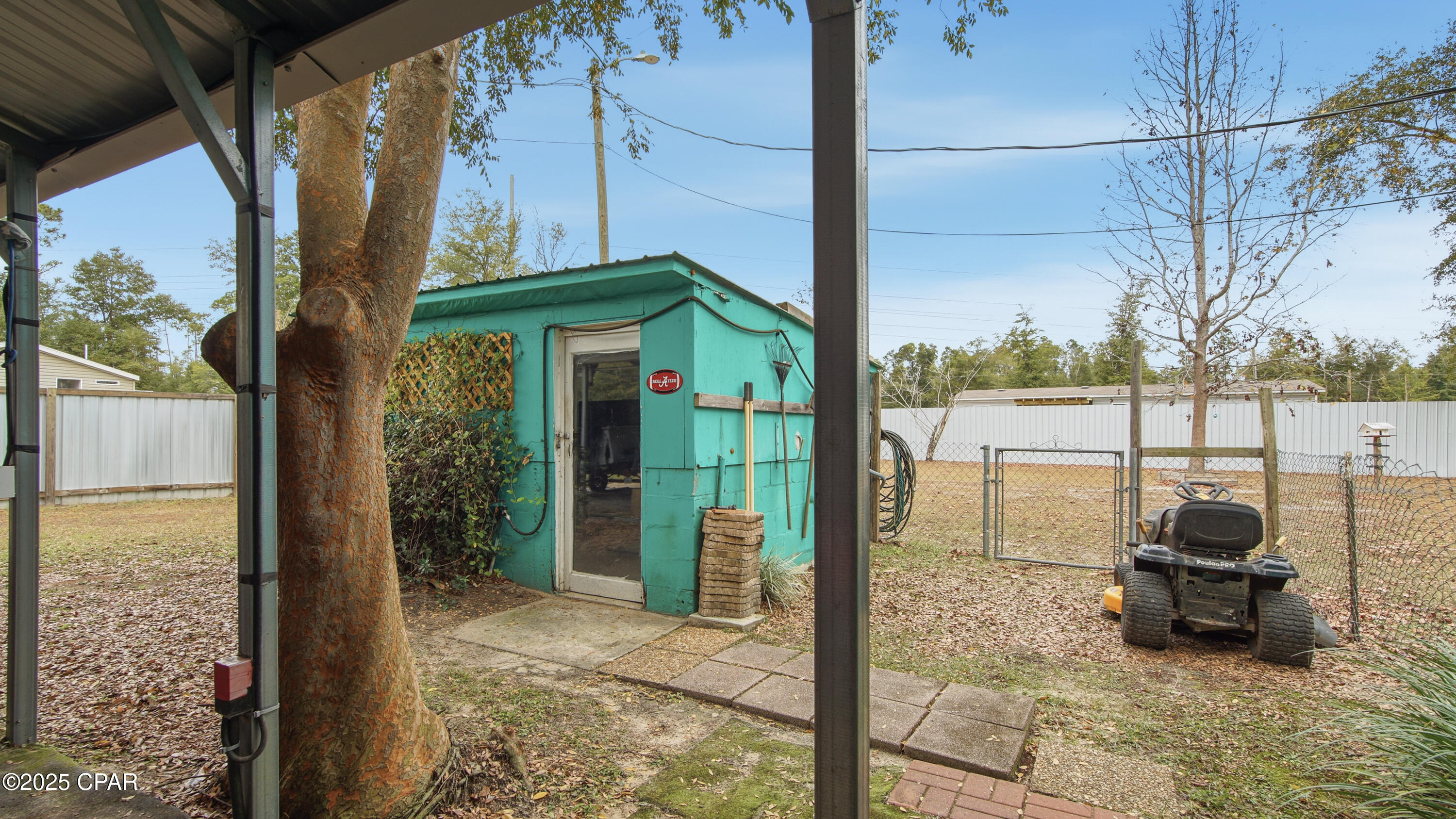 Pinecrest - Residential