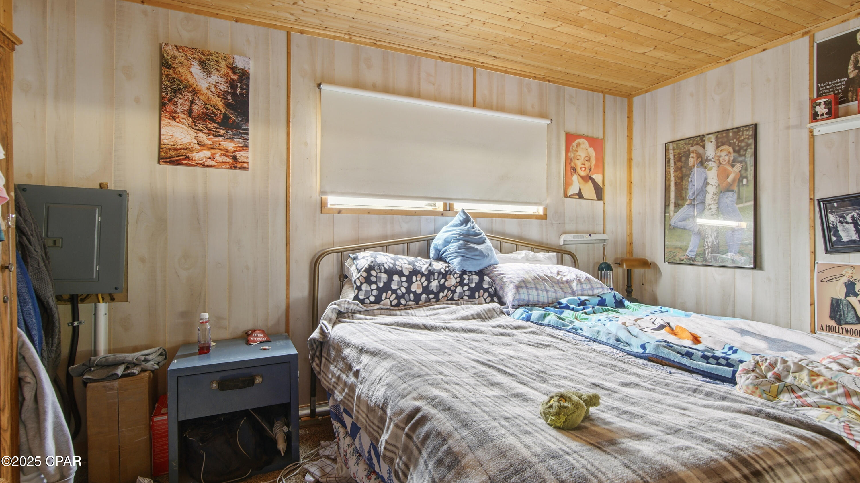 Pinecrest - Residential