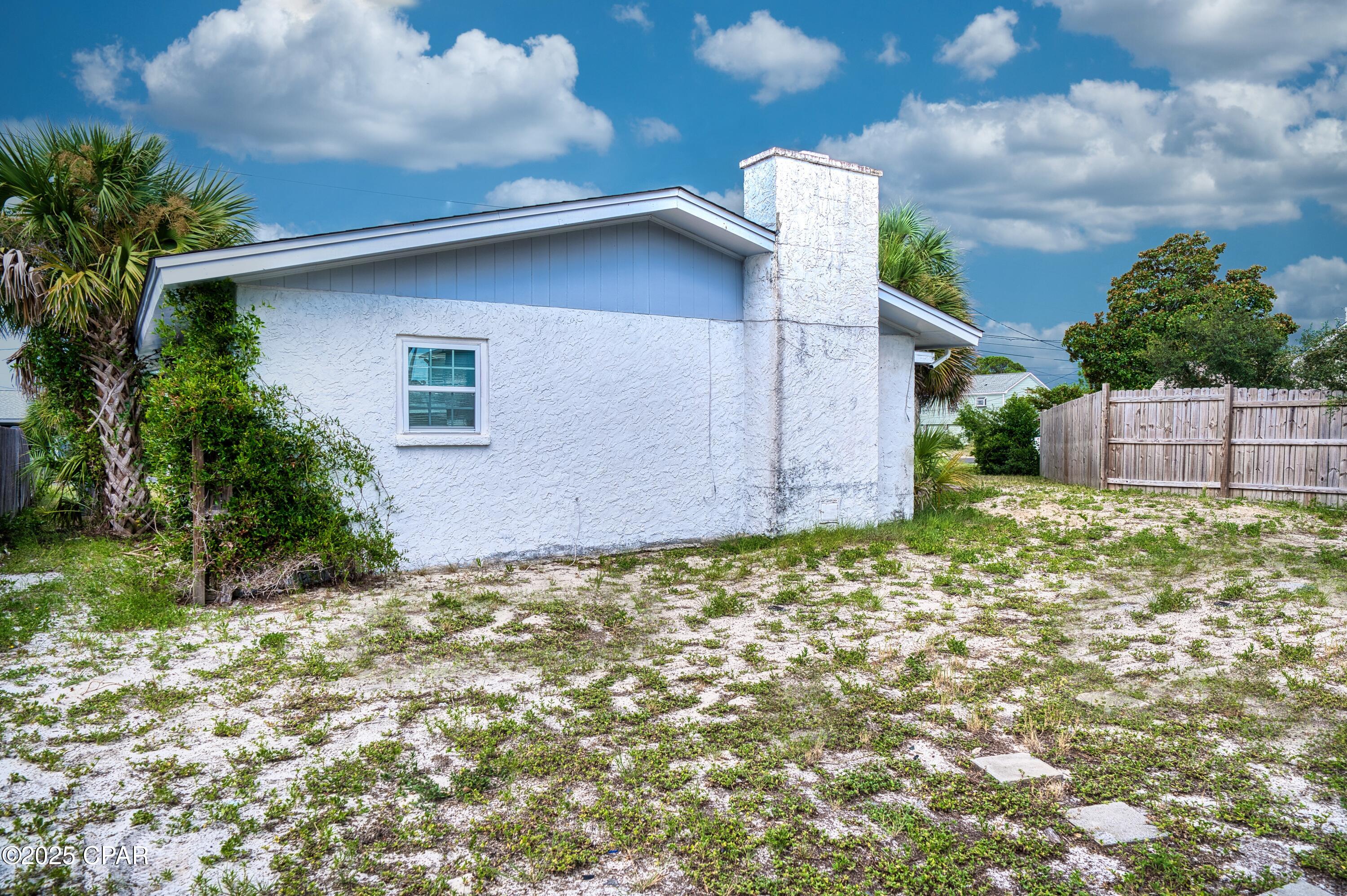 Biltmore Beach 1st Add - Residential