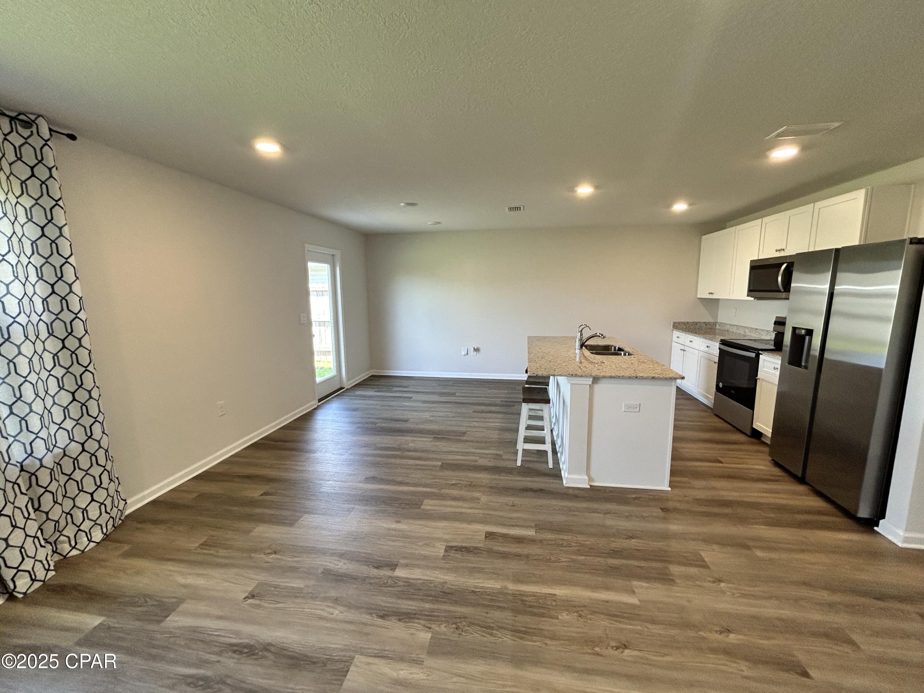 [No Recorded Subdiv] - Residential Lease