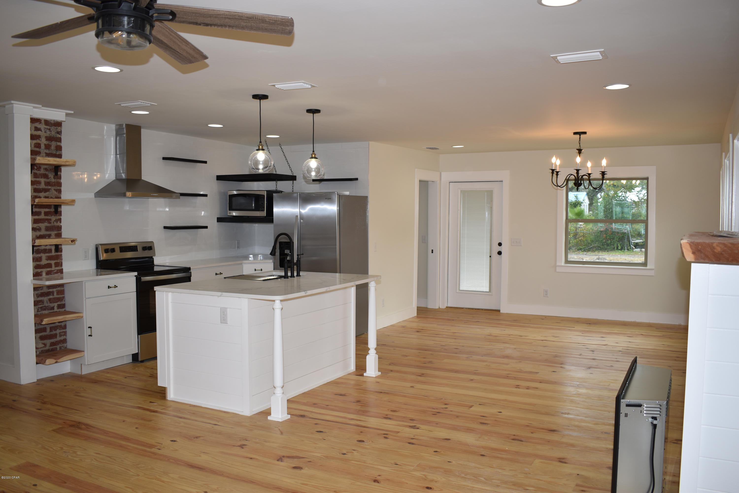 [No Recorded Subdiv] - Residential Lease