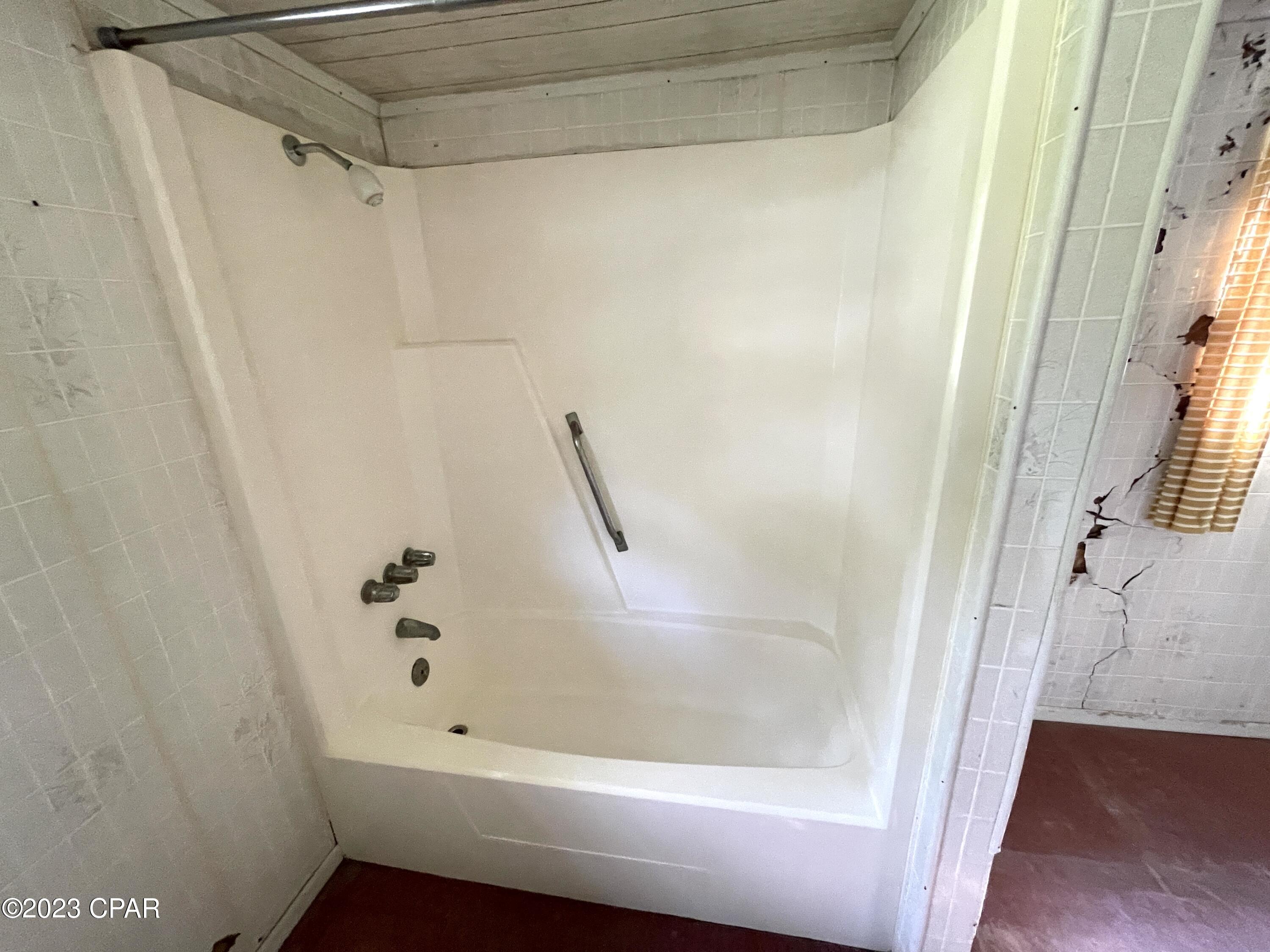 Bonifay - Residential