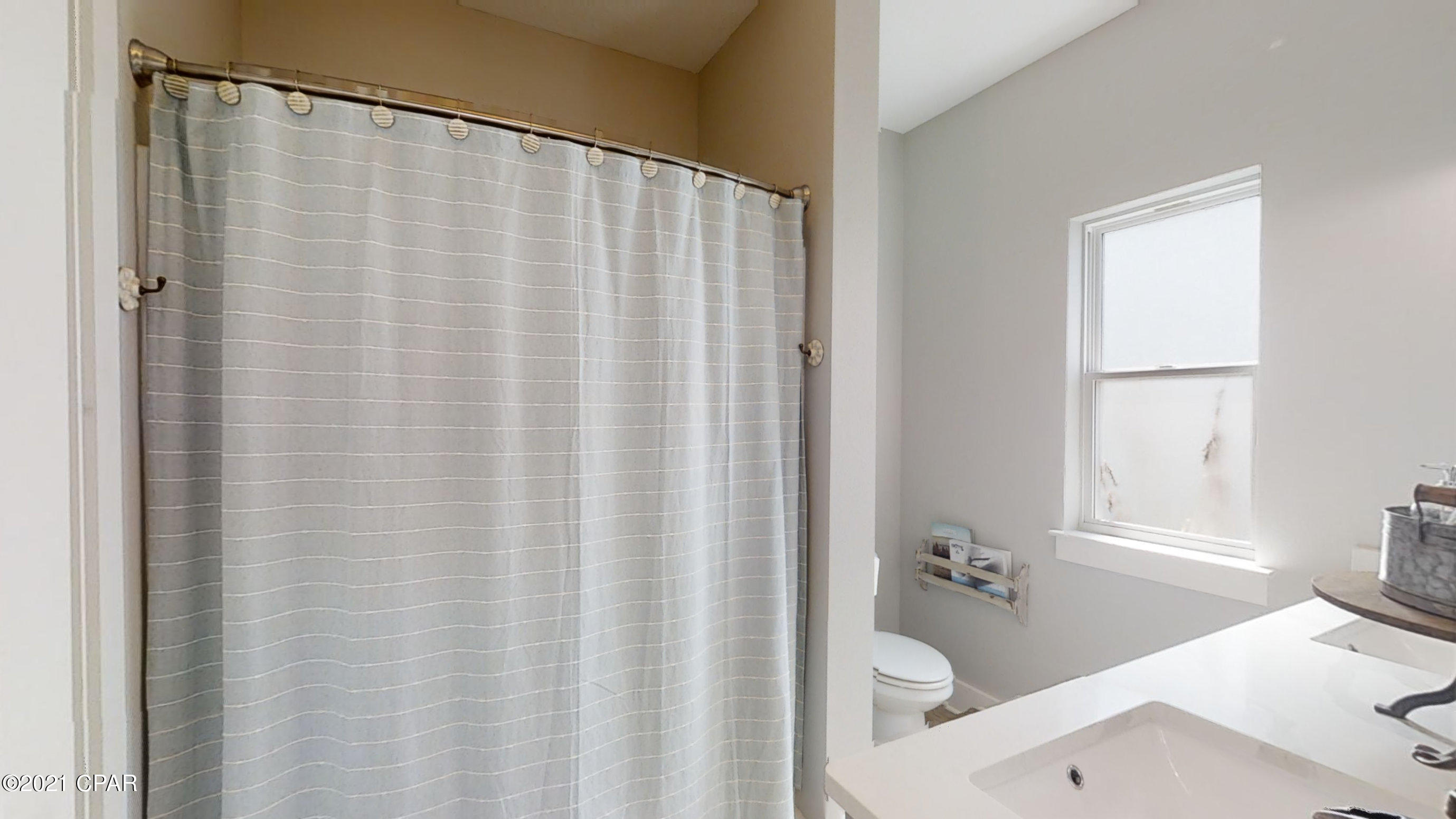 Magnolia Bay Club - Residential