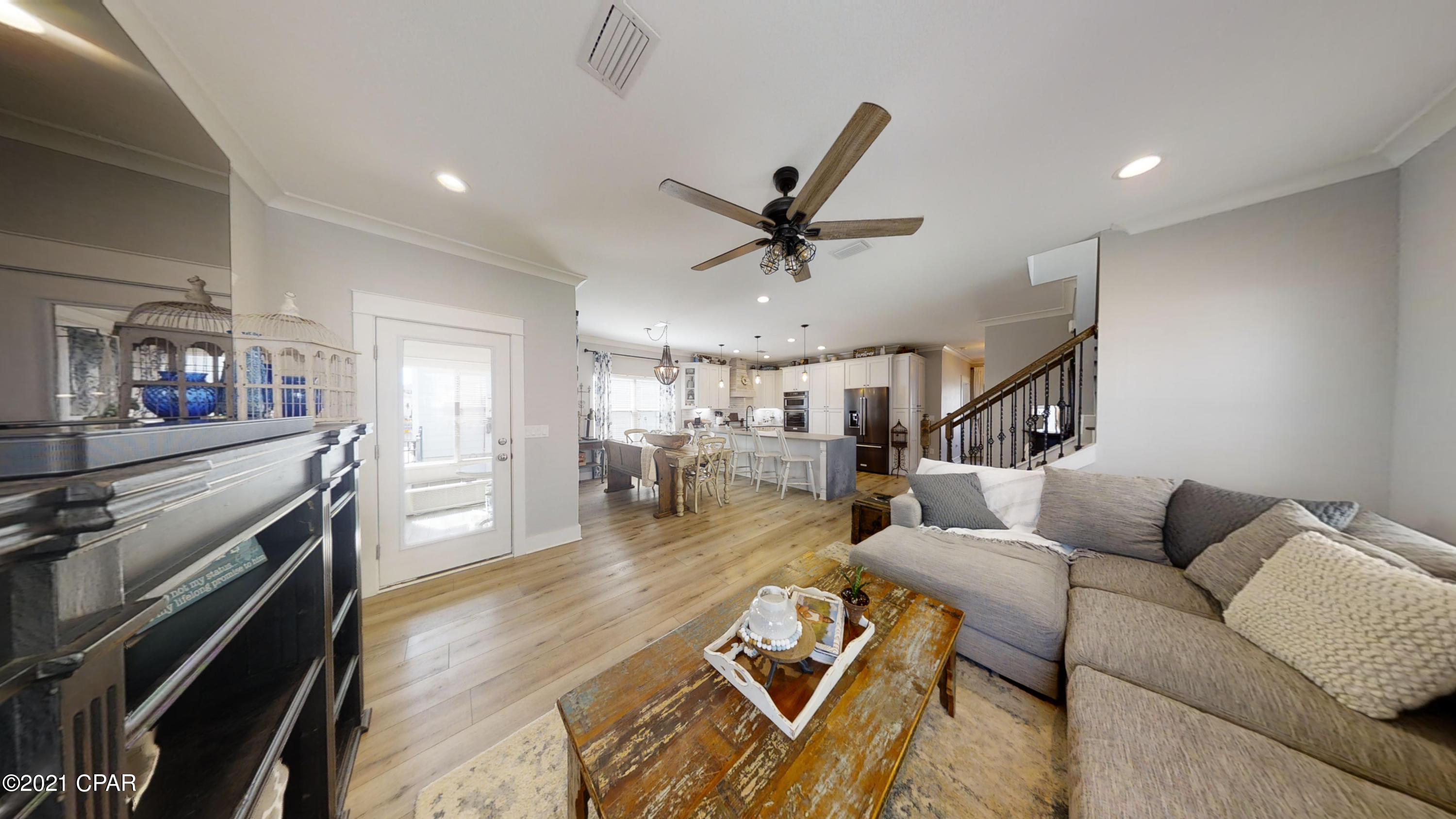 Magnolia Bay Club - Residential