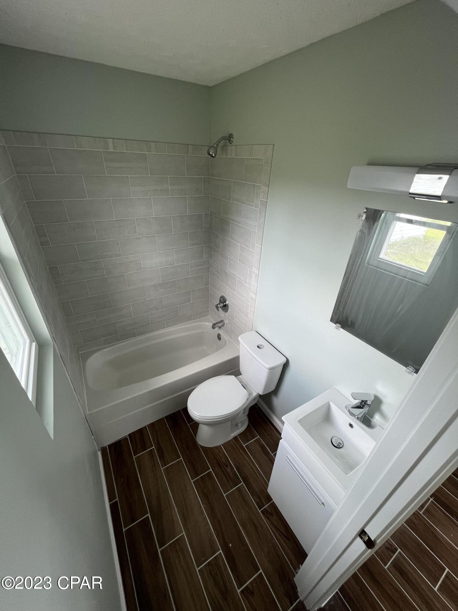 [No Recorded Subdiv] - Residential Lease