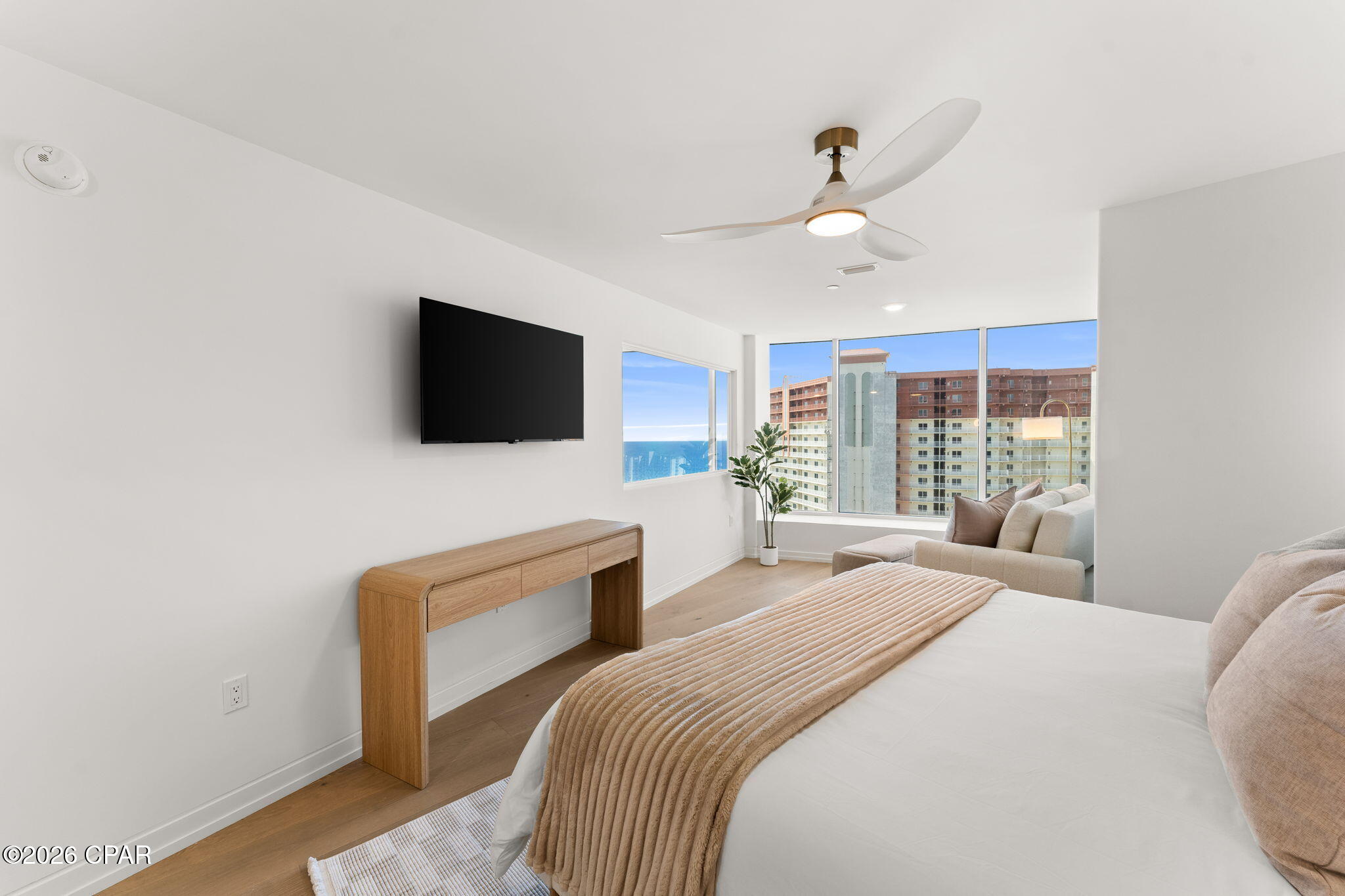 Laketown Wharf - Residential