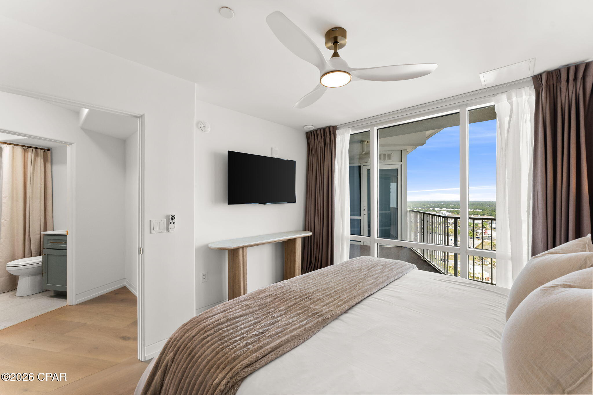 Laketown Wharf - Residential