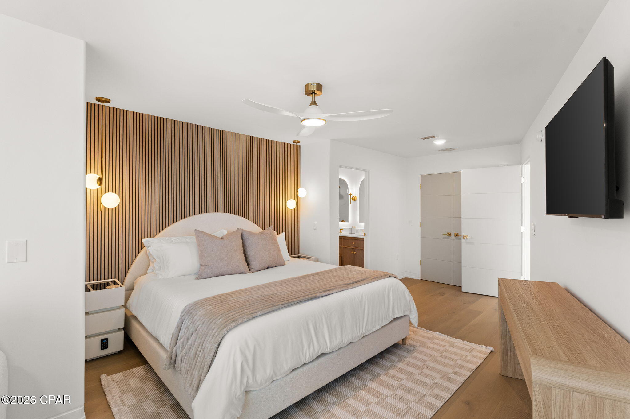 Laketown Wharf - Residential