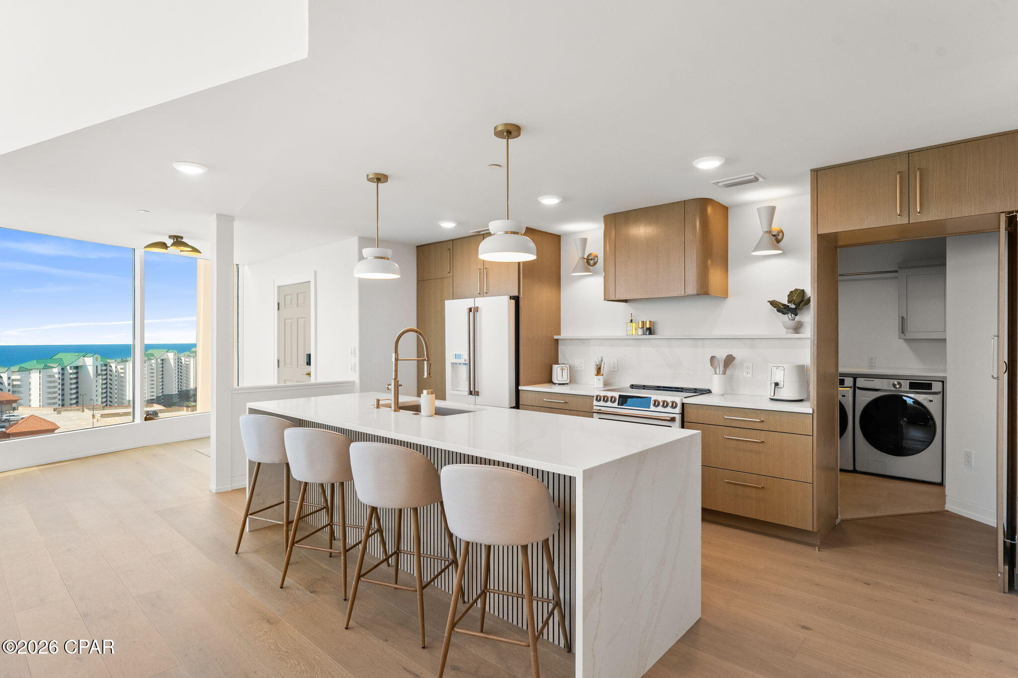 Laketown Wharf - Residential