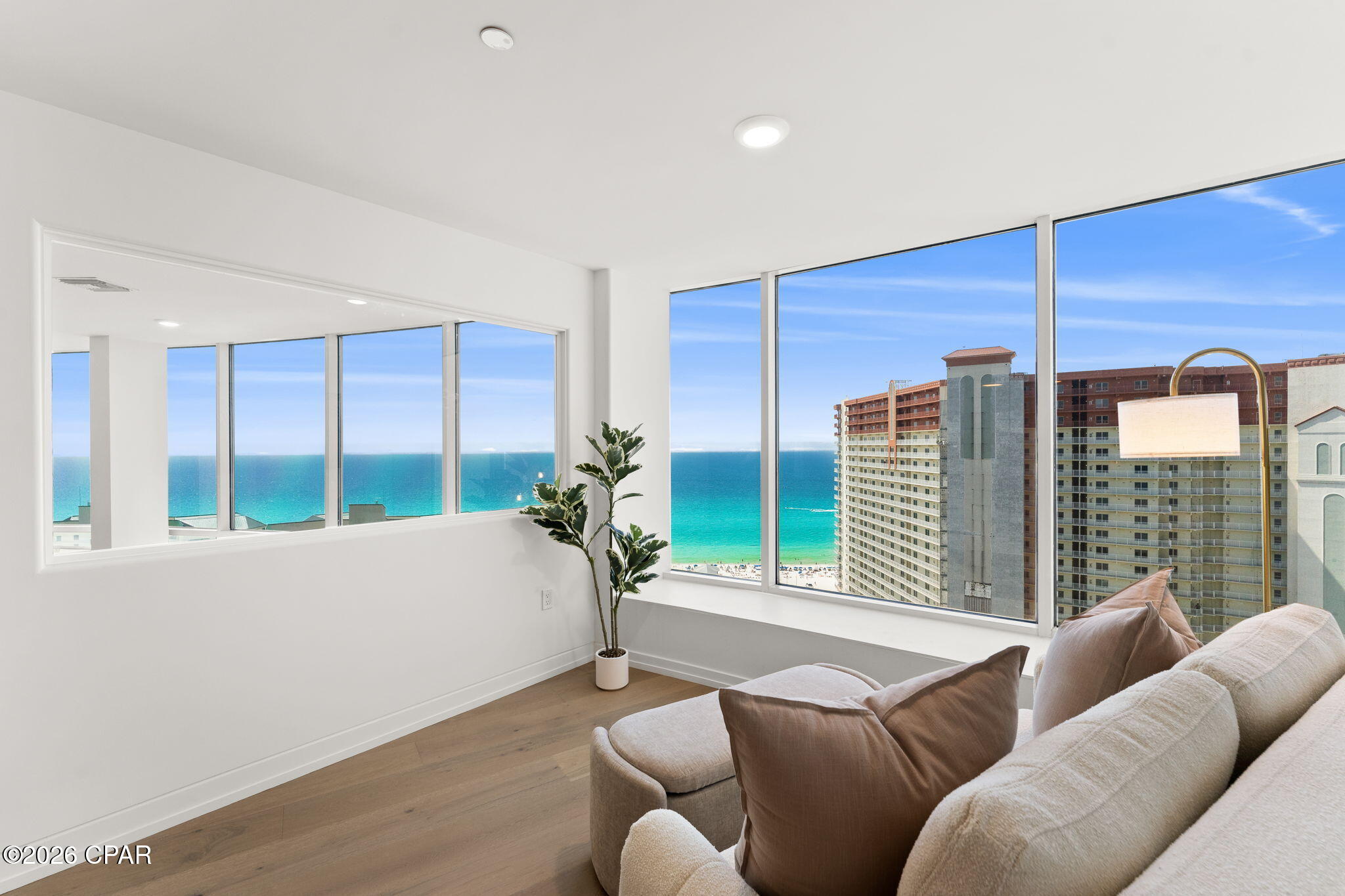 Laketown Wharf - Residential