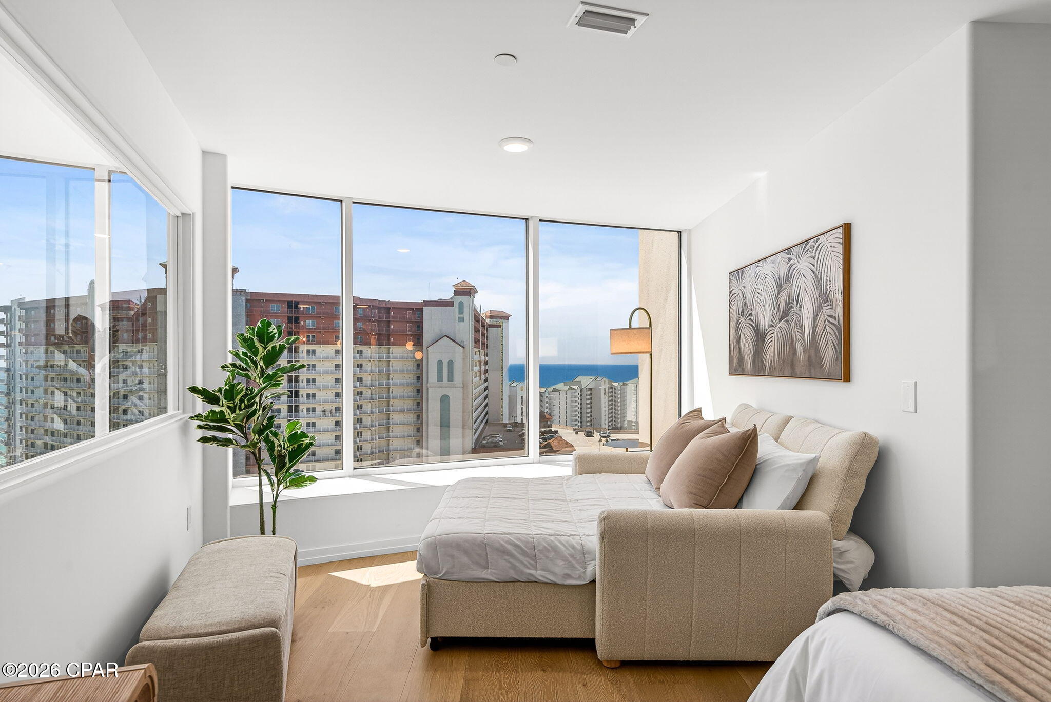 Laketown Wharf - Residential