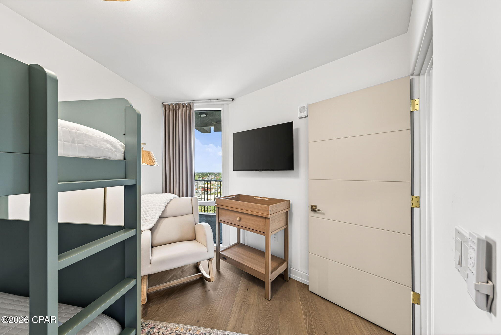 Laketown Wharf - Residential