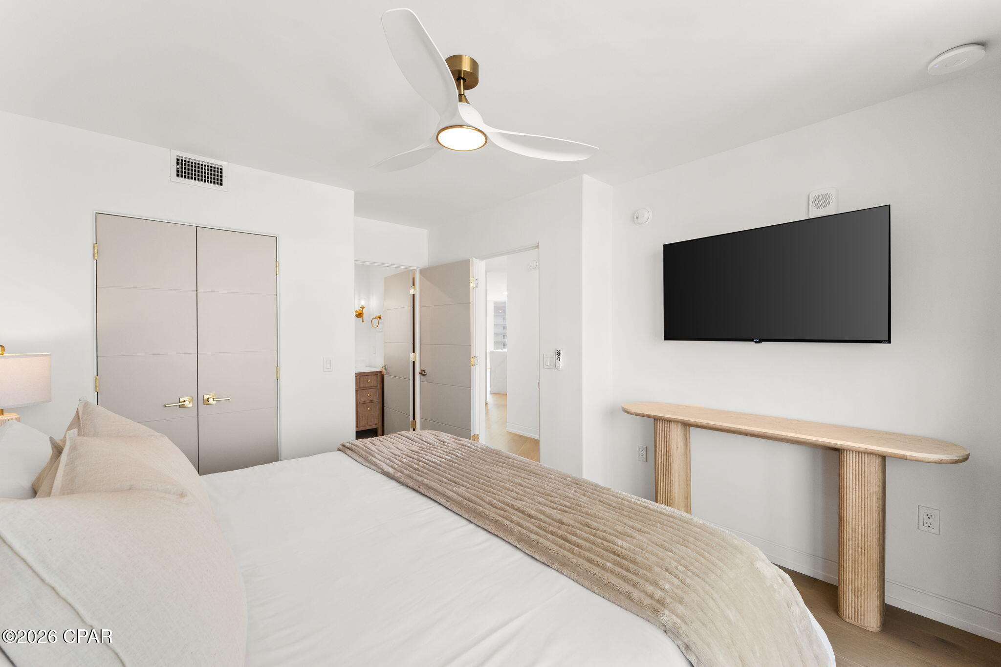 Laketown Wharf - Residential