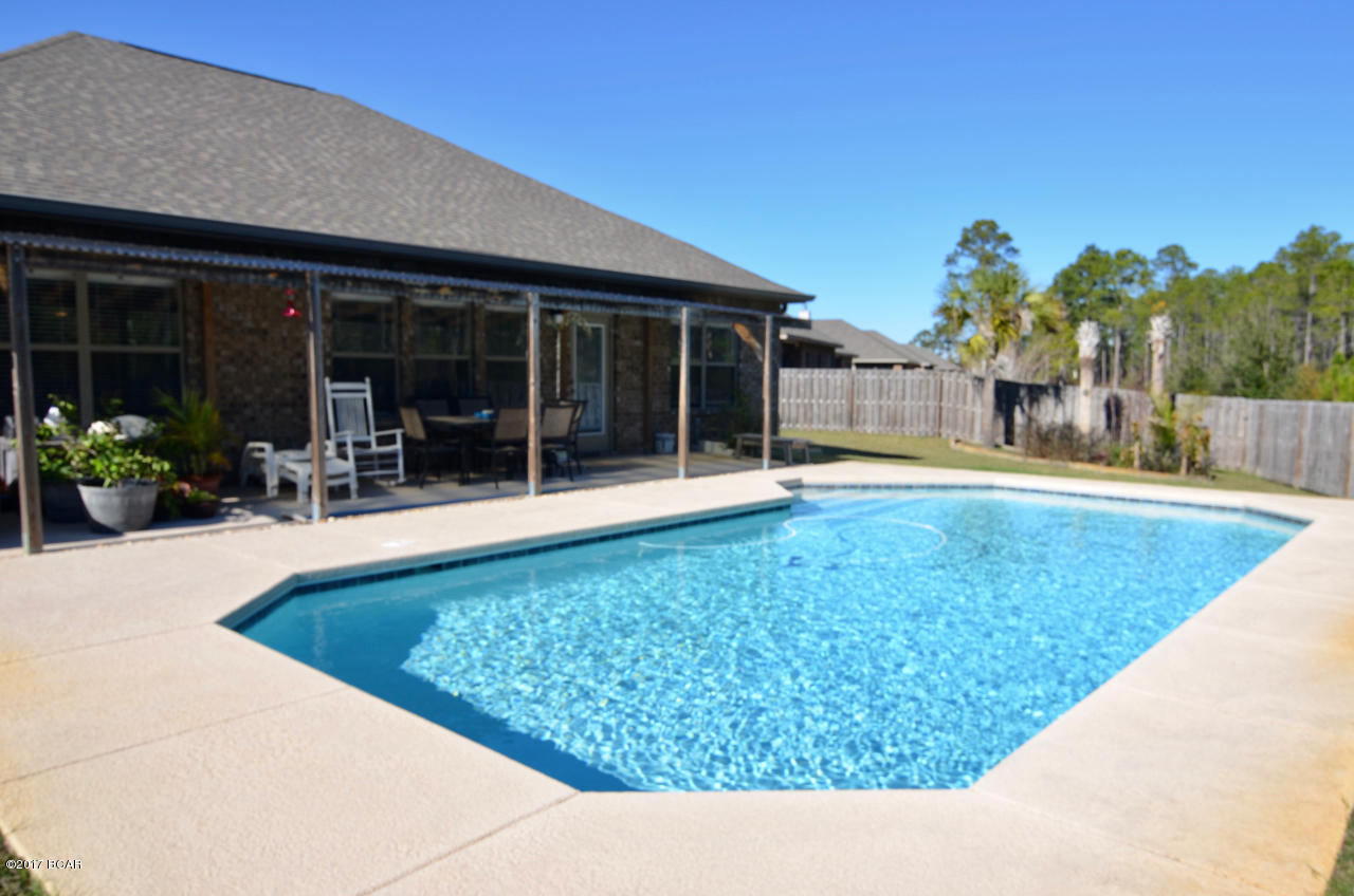 Whispering Lake - Residential