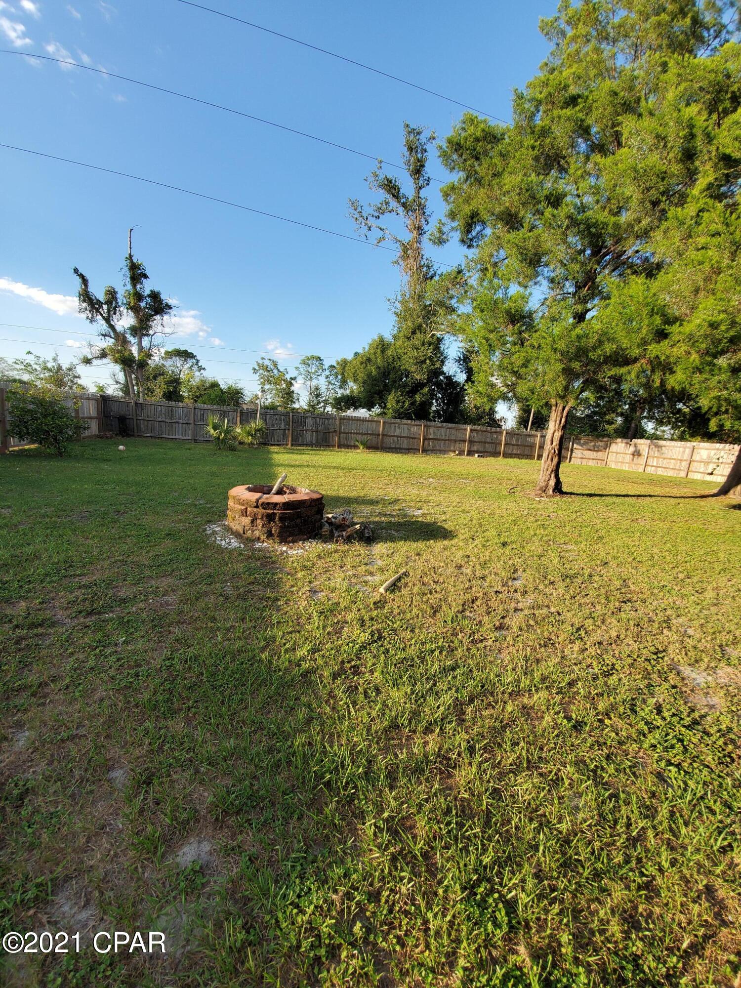 Hentz 1st Add Unit B - Residential