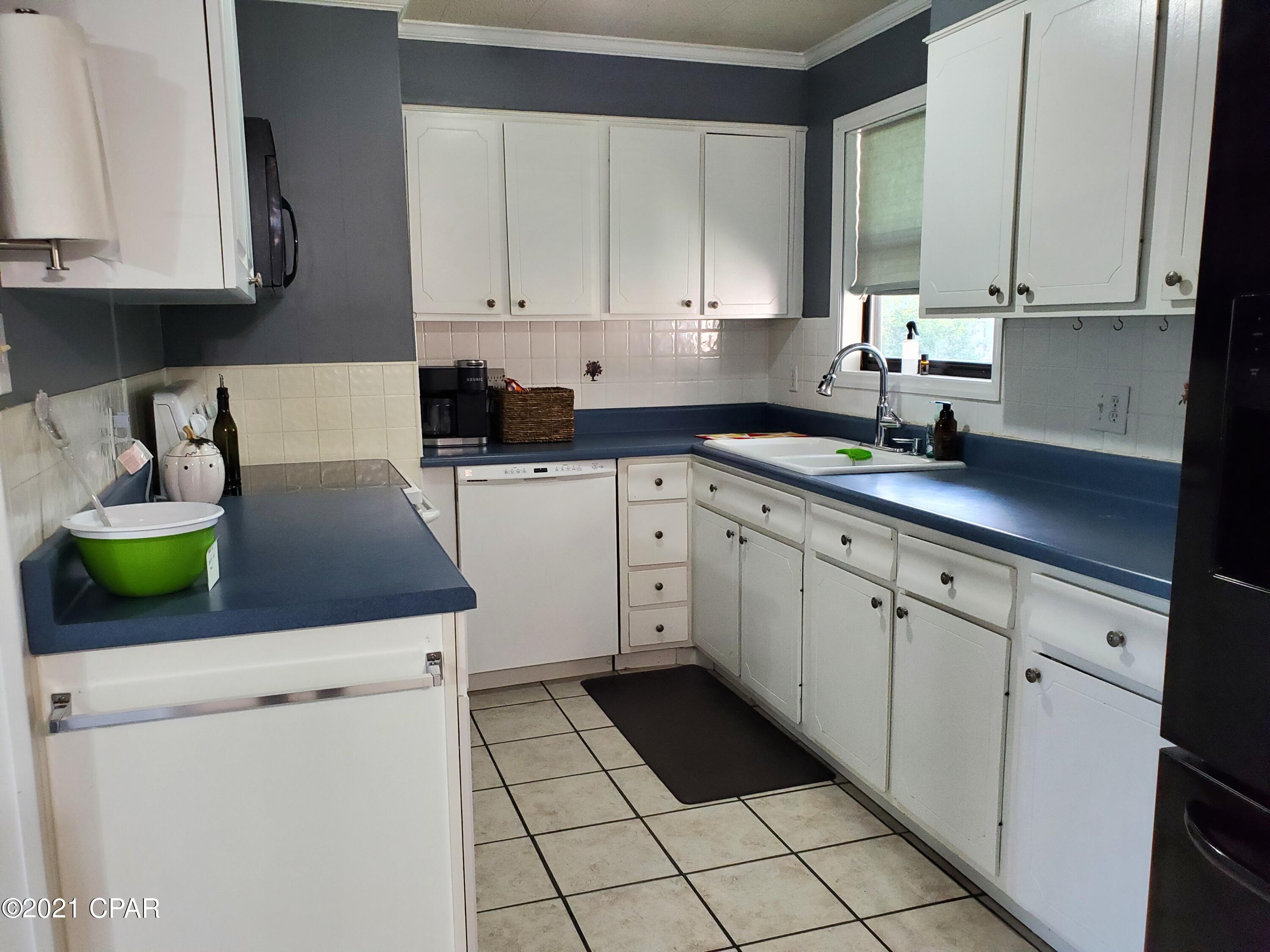 Hentz 1st Add Unit B - Residential