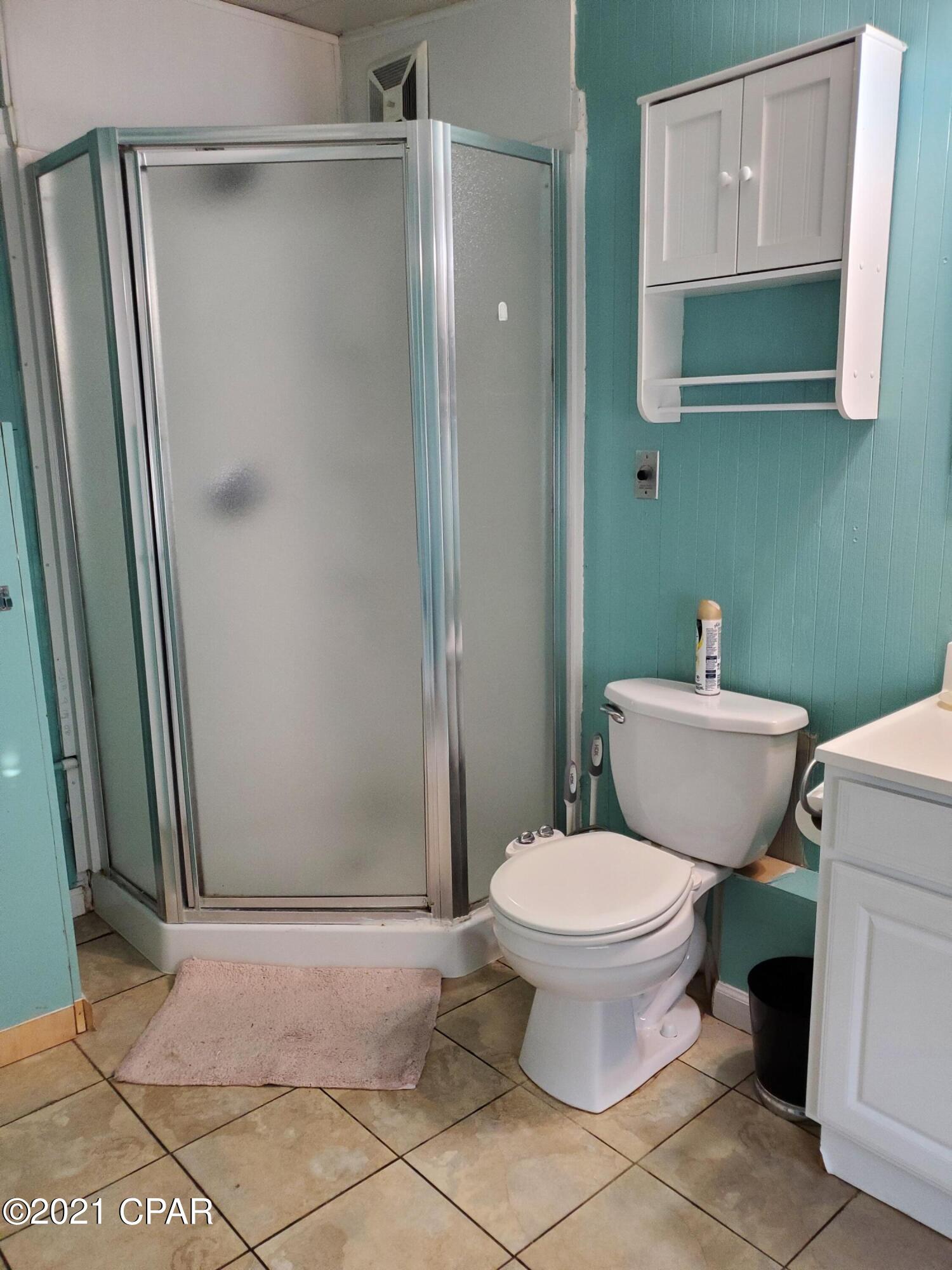 Hentz 1st Add Unit B - Residential