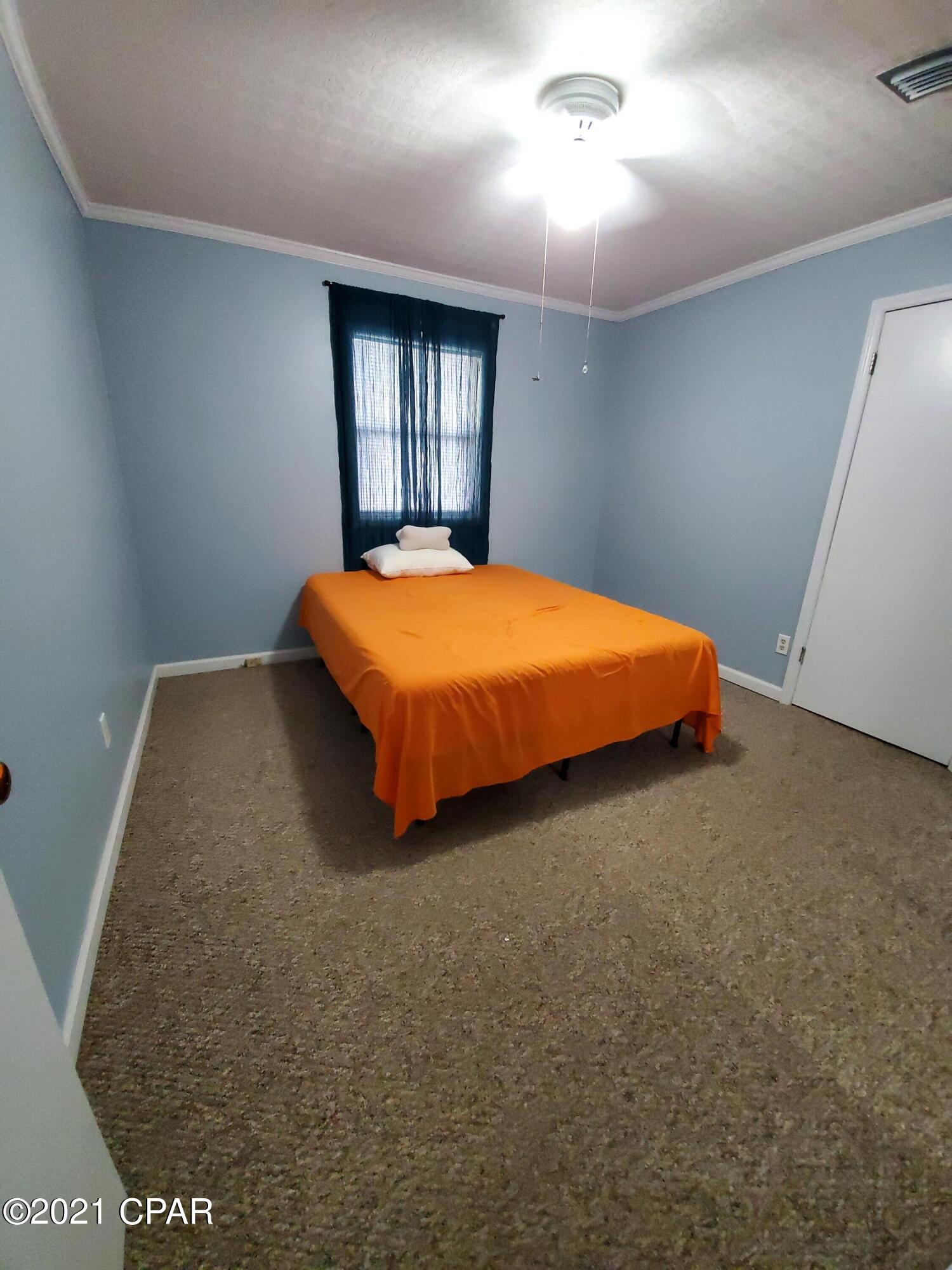 Hentz 1st Add Unit B - Residential