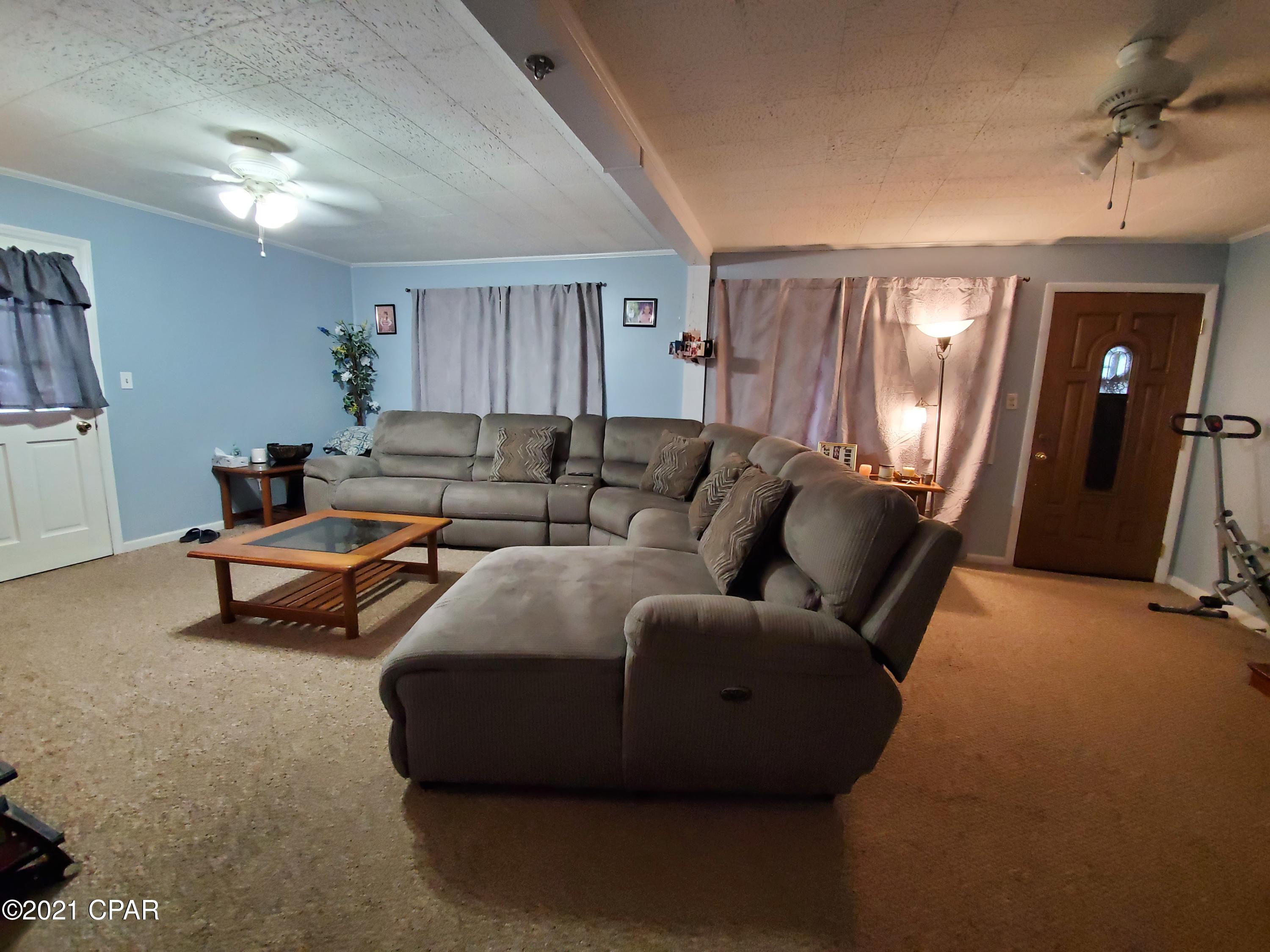 Hentz 1st Add Unit B - Residential