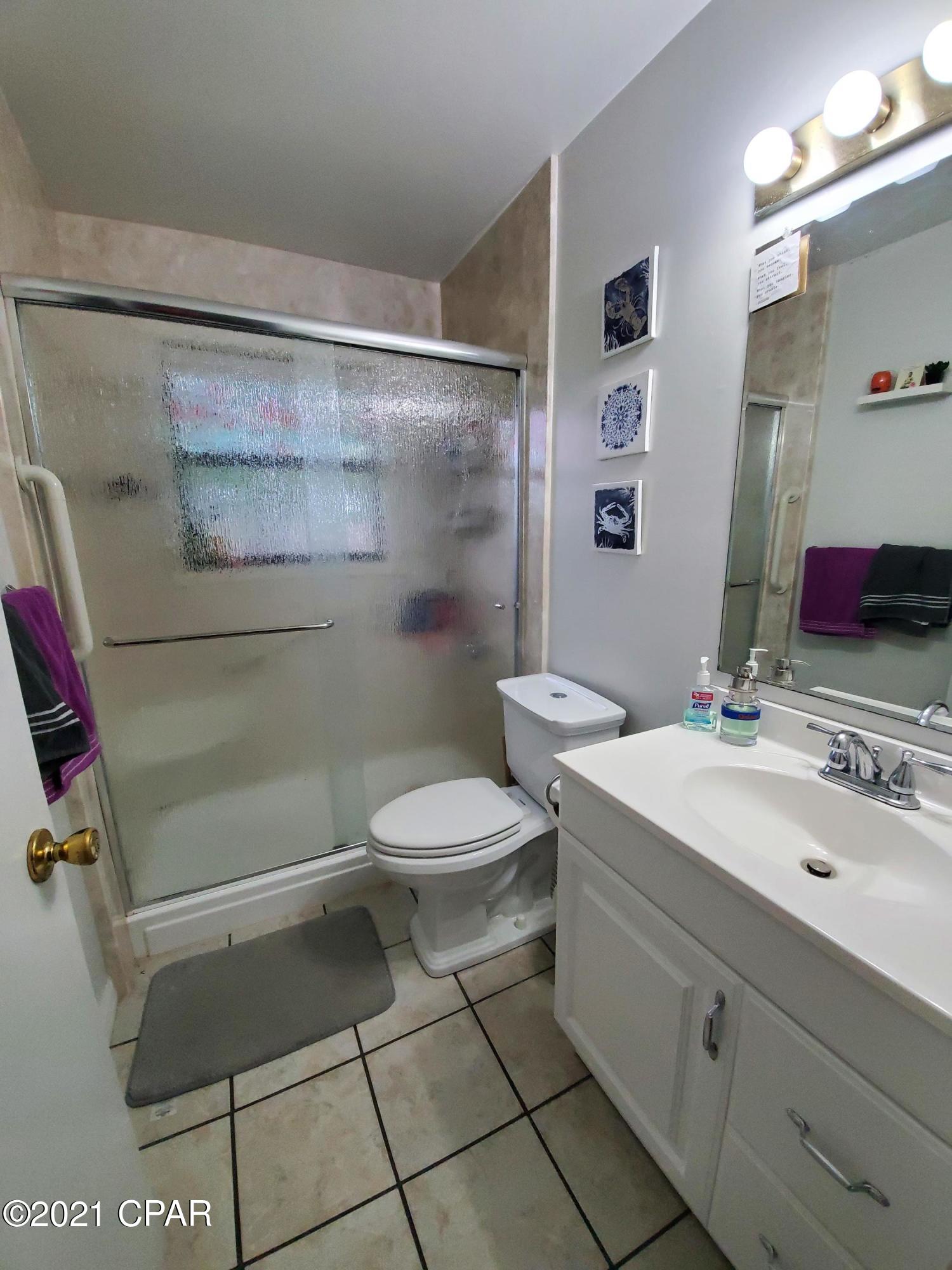 Hentz 1st Add Unit B - Residential