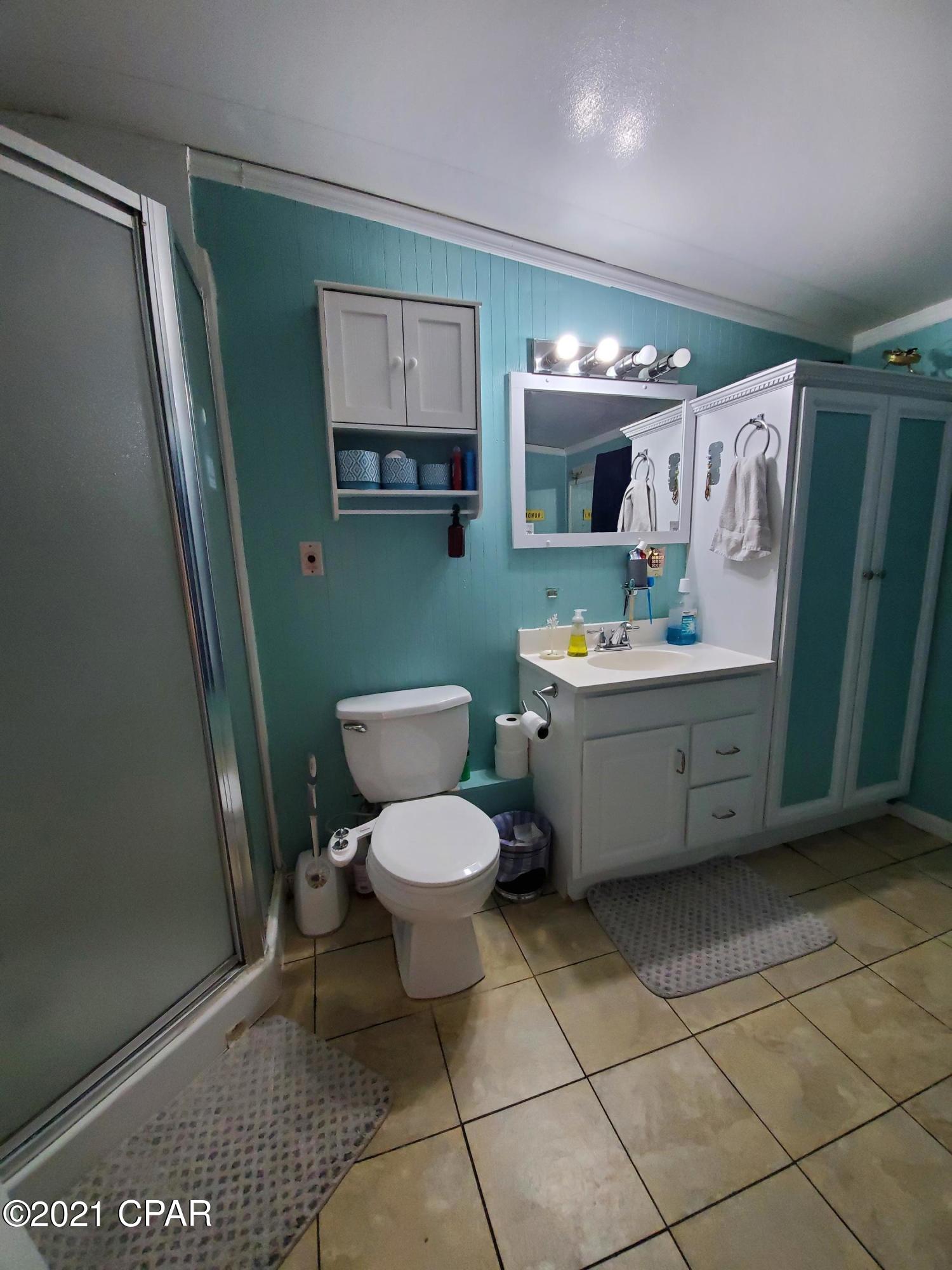 Hentz 1st Add Unit B - Residential